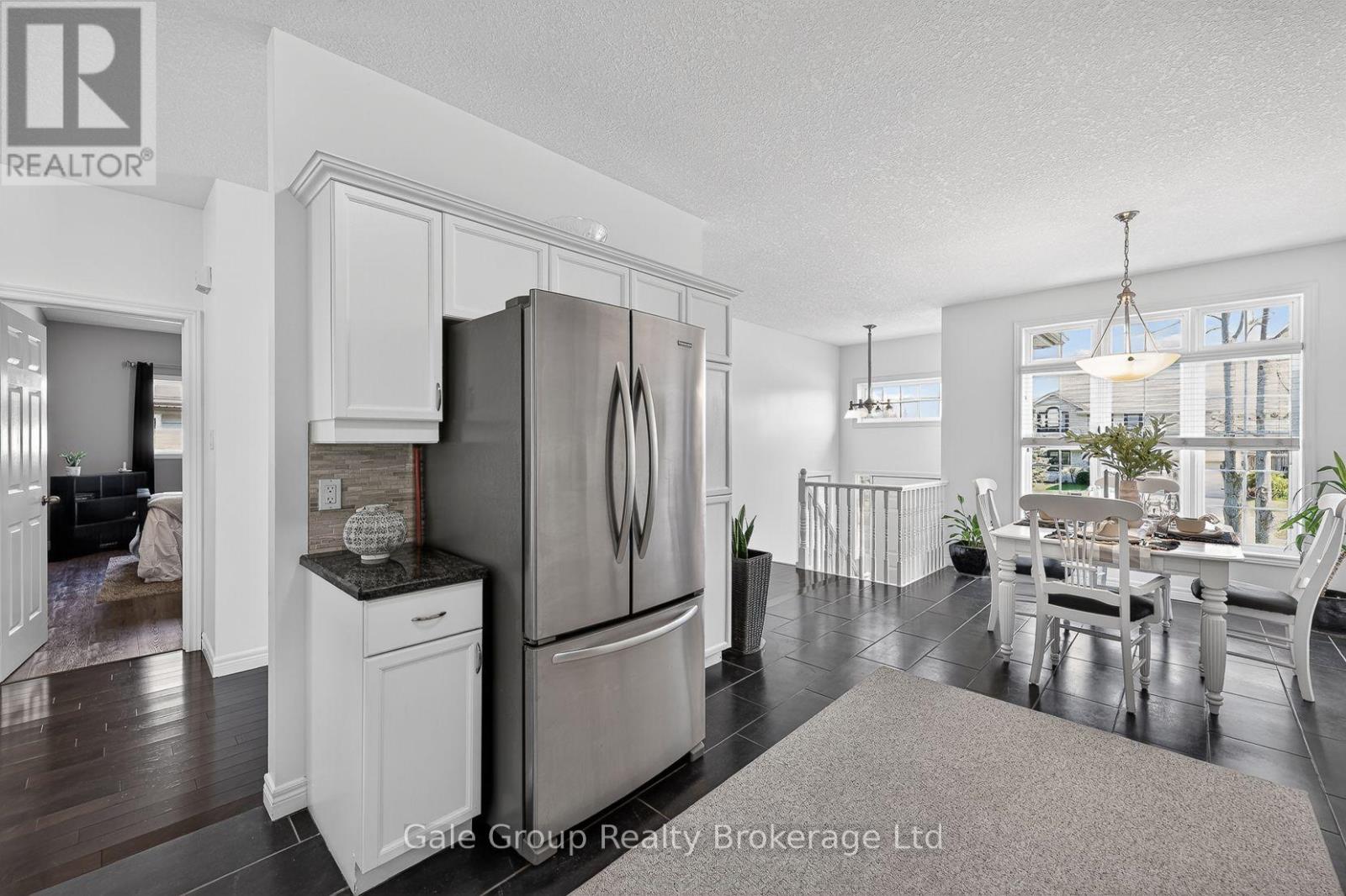 89 Woodvale Drive Property Photo 9