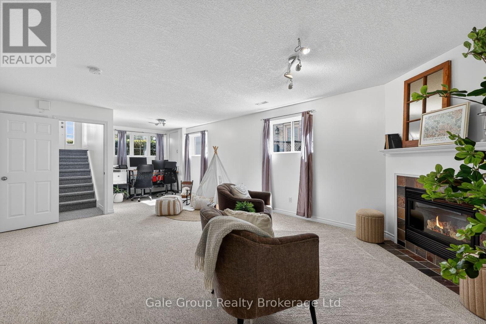 89 Woodvale Drive Property Photo 21
