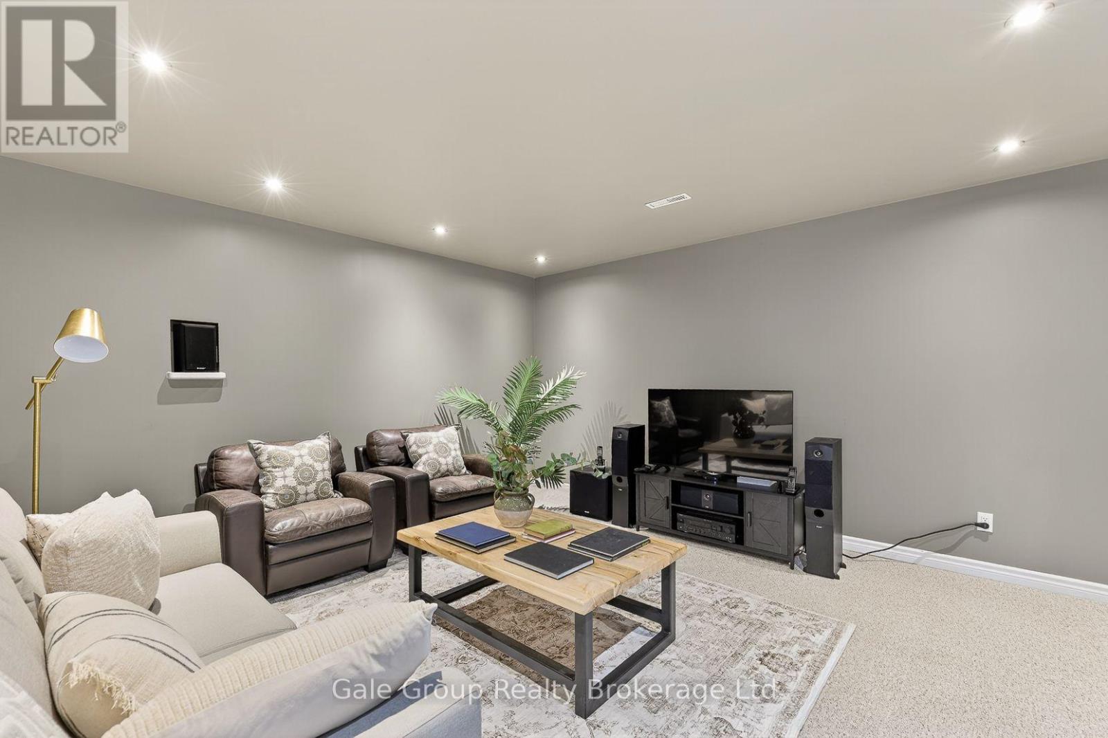 89 Woodvale Drive Property Photo 22