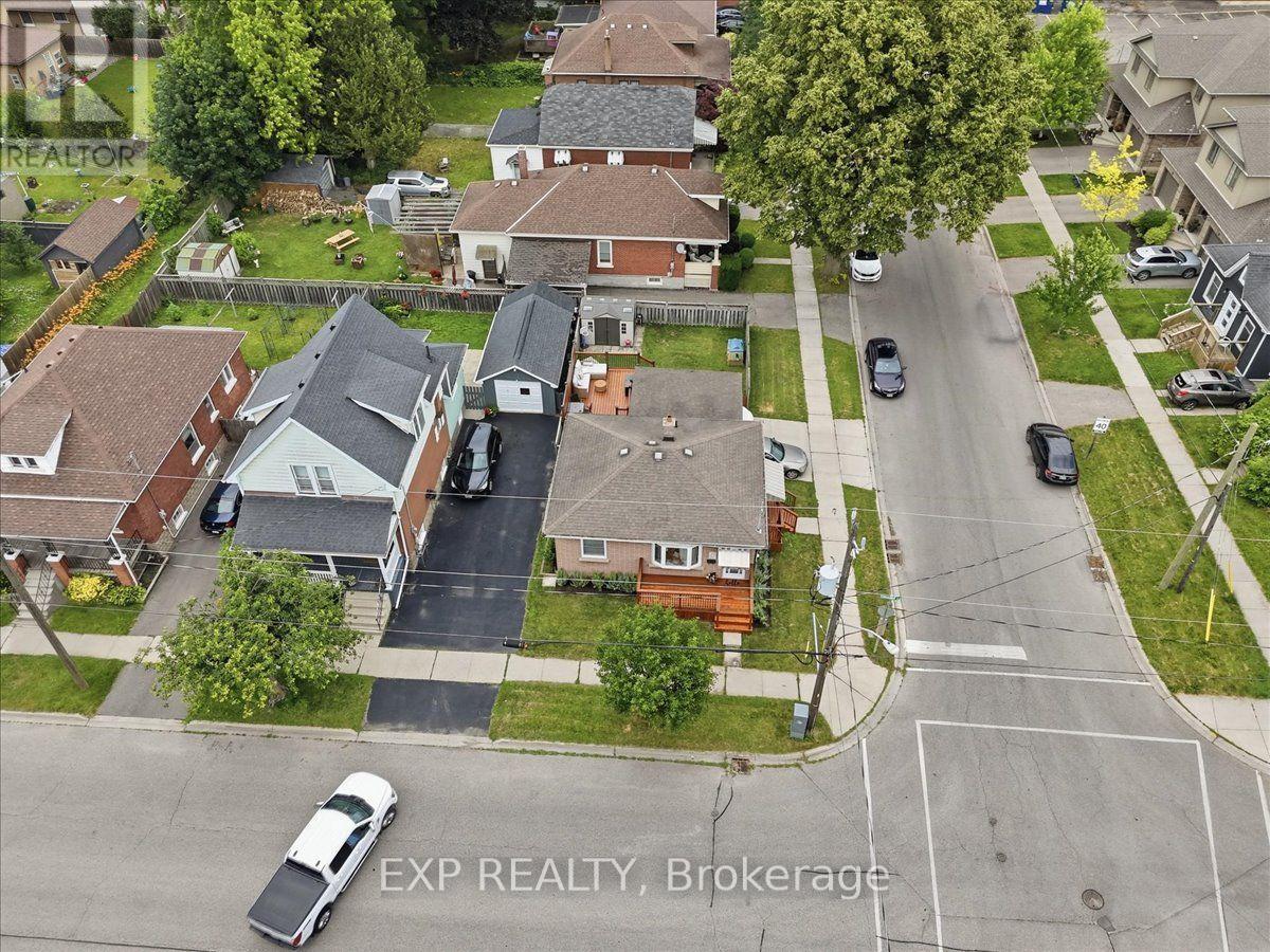 166 Catharine Avenue Property Photo 37