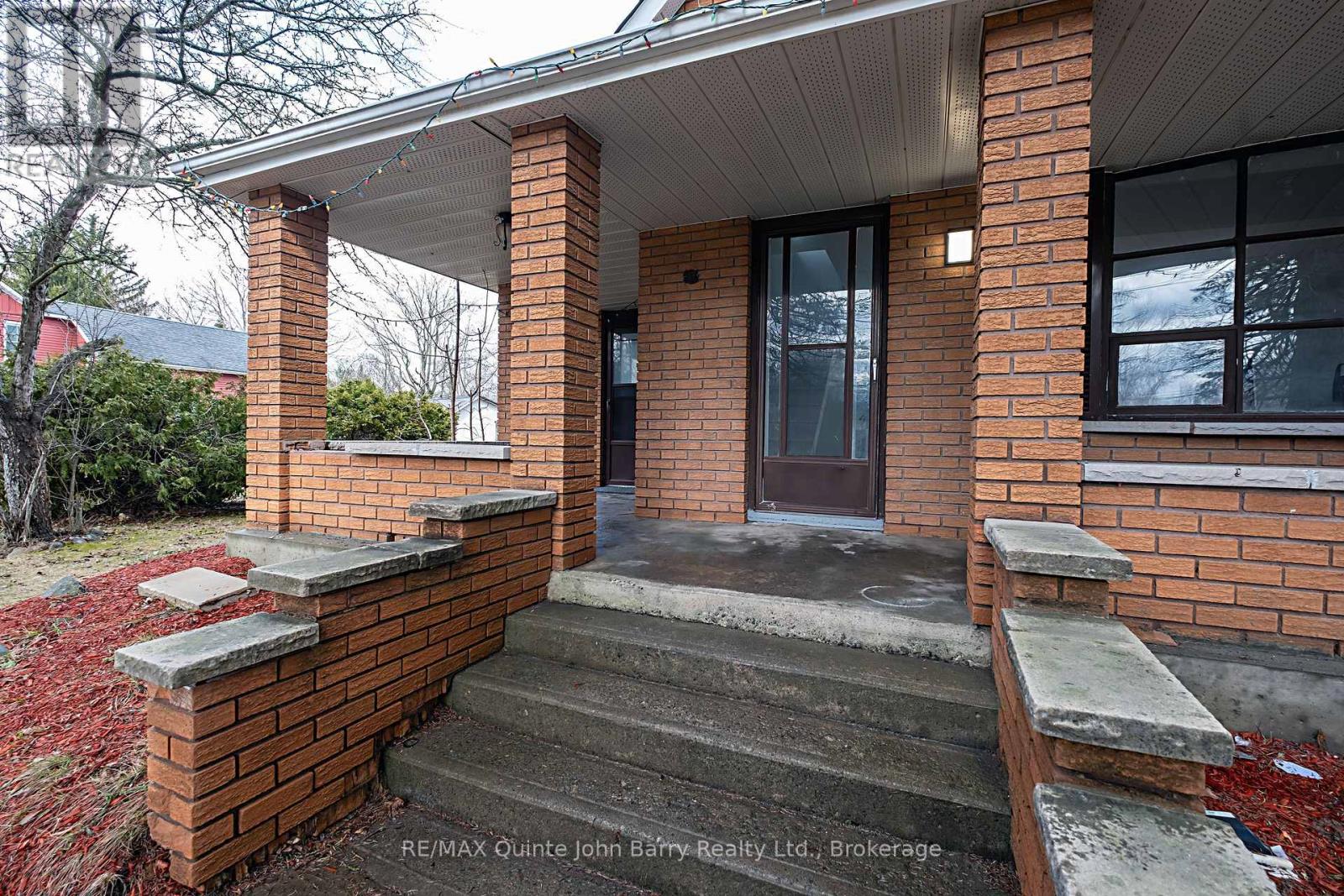 18130 Telephone Road Property Photo 2