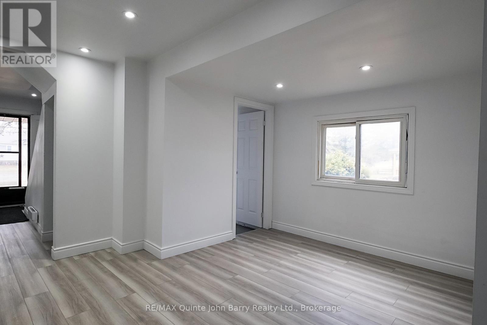 18130 Telephone Road Property Photo 12