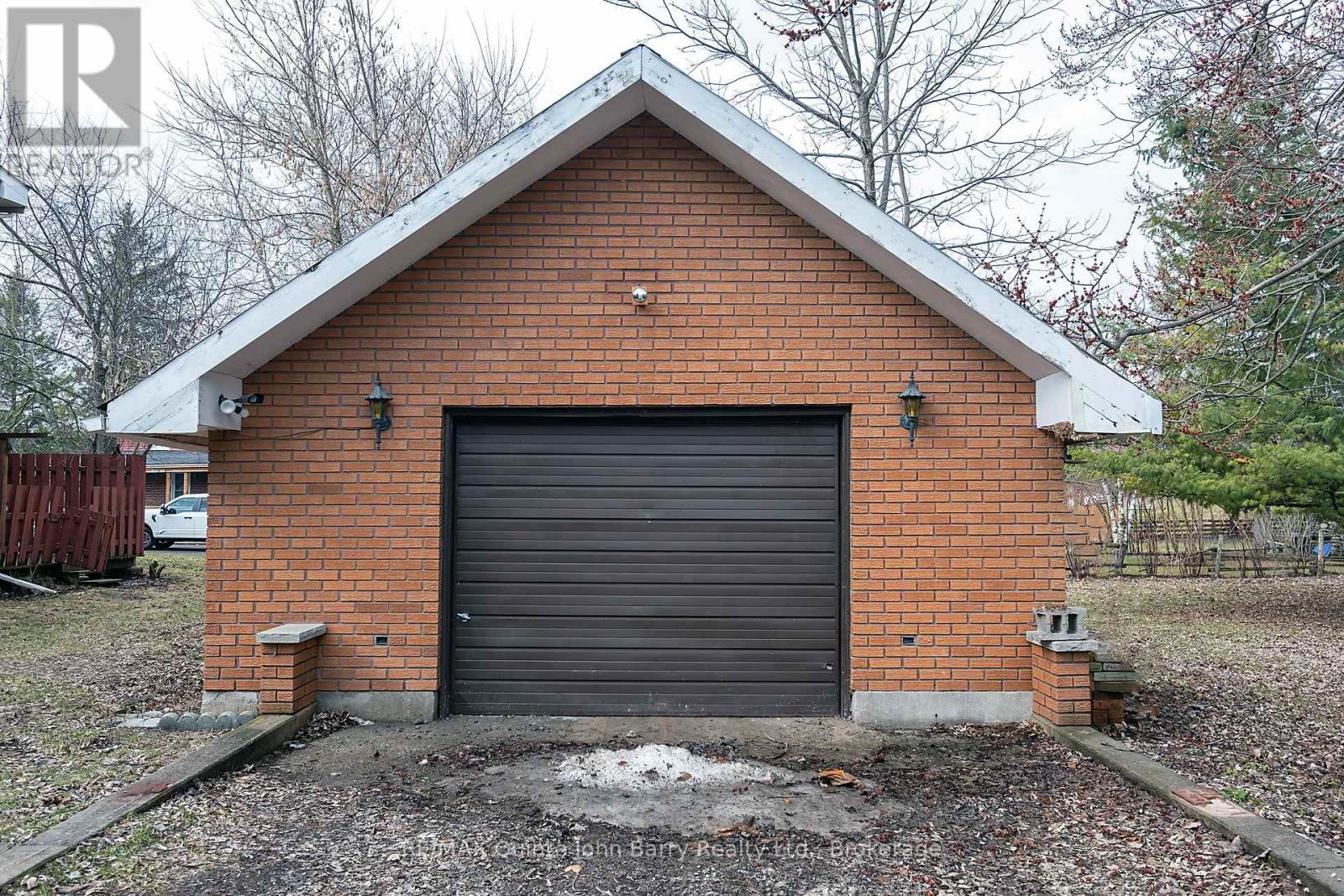 18130 Telephone Road Property Photo 34