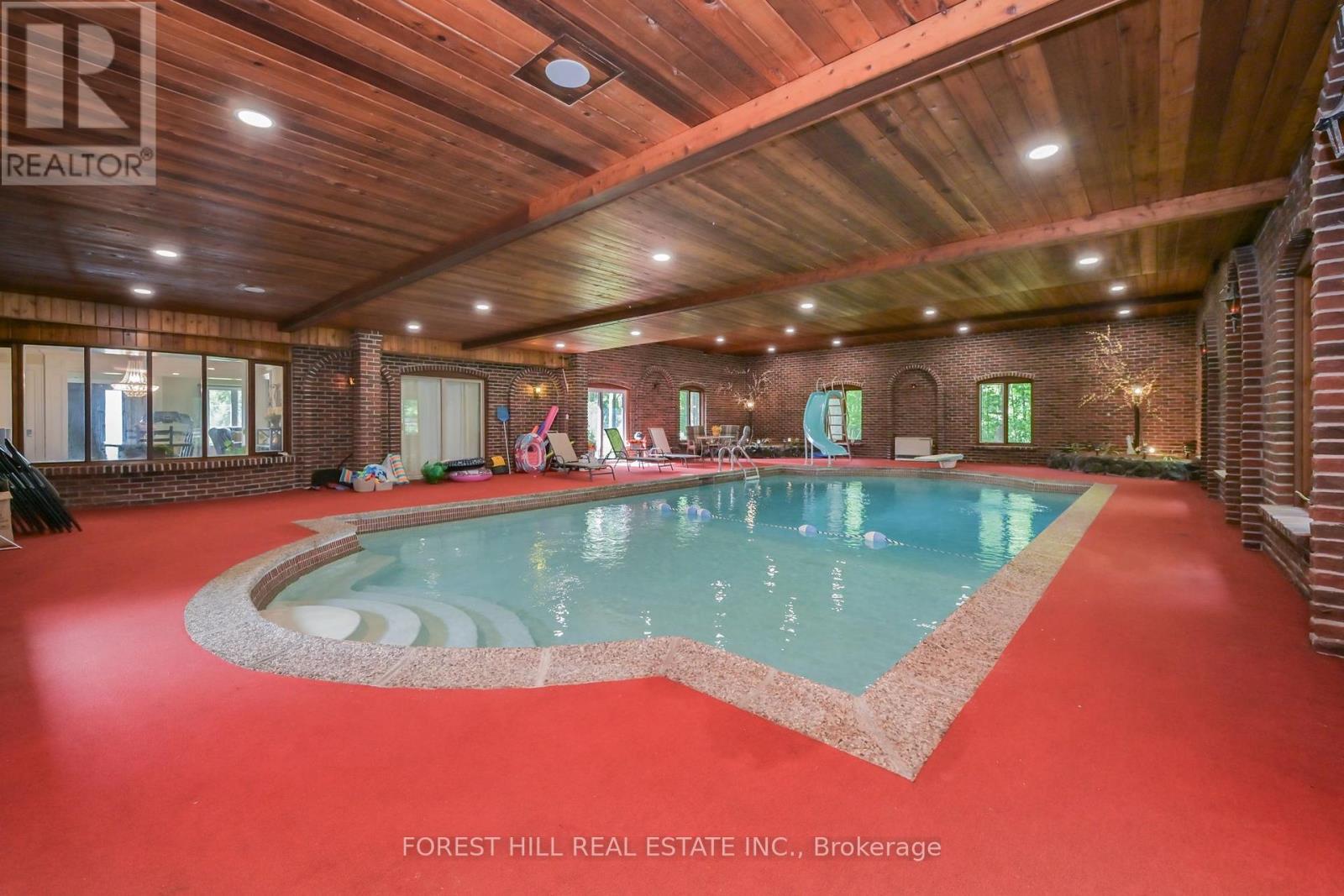 347094 Mono Centre Road Property Photo 19