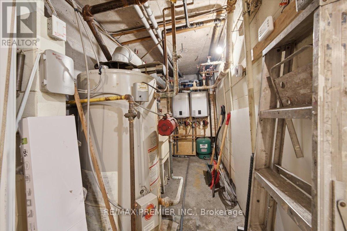 214 Wentworth Street S Property Photo 21
