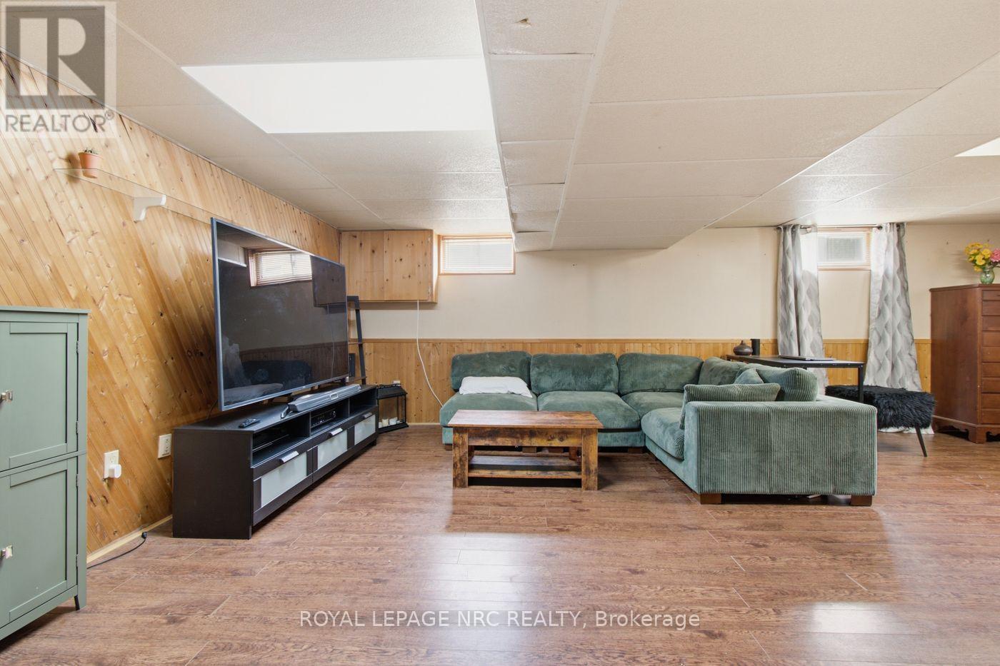 4381 Jackson Street Property Photo 21