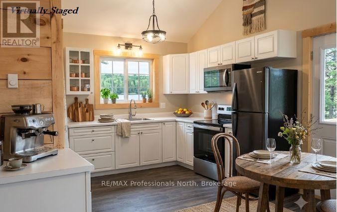 53 Long Island Property Photo 4