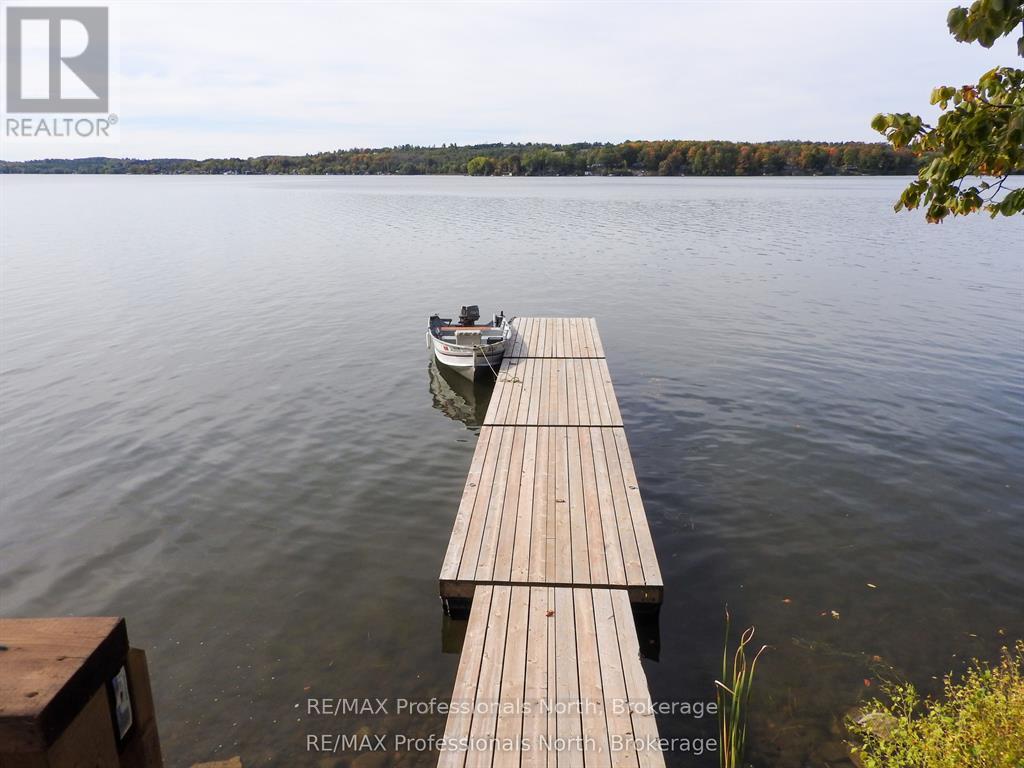 53 Long Island Property Photo 10