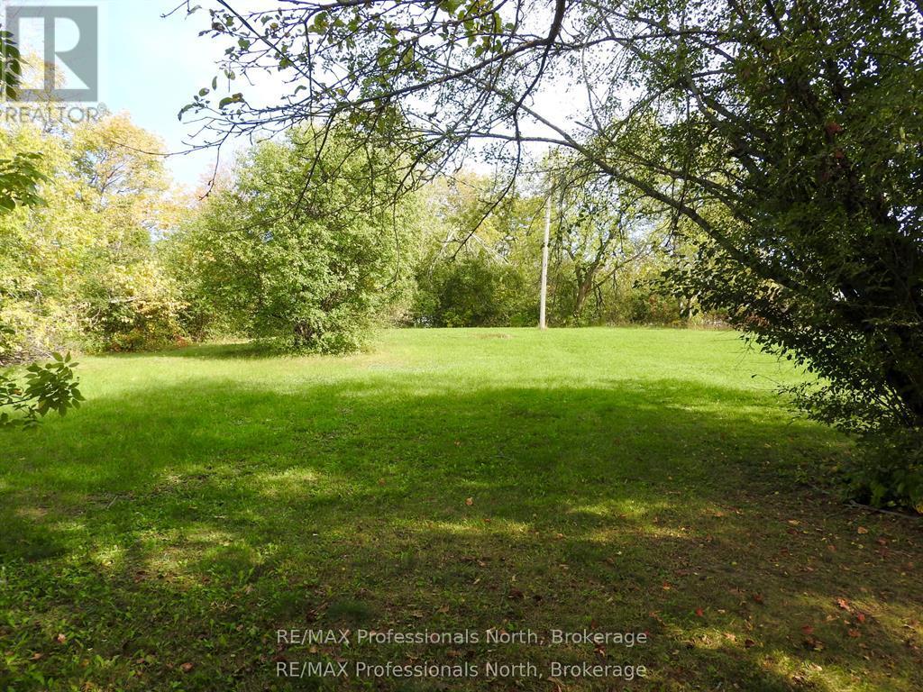 53 Long Island Property Photo 12