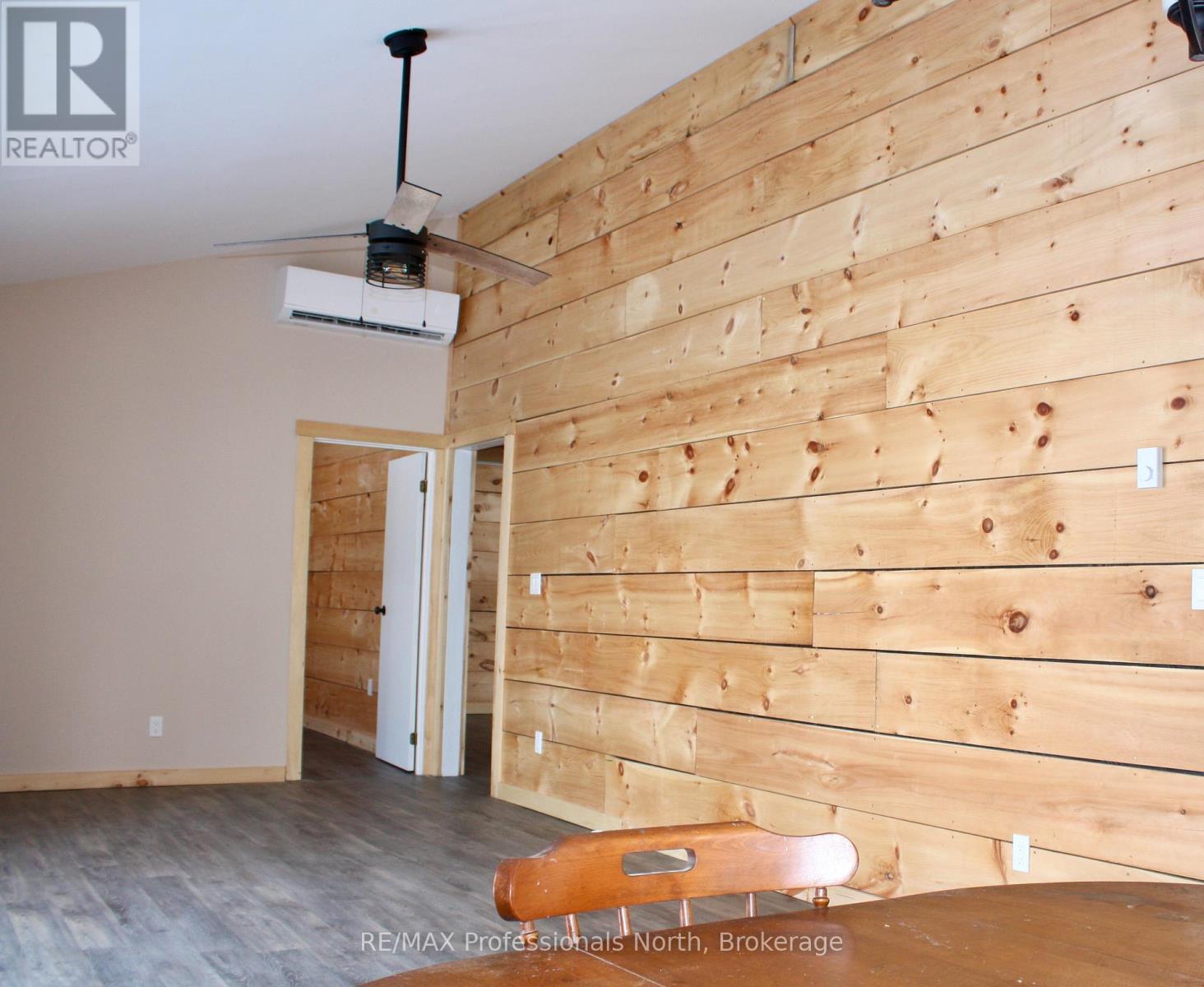 53 Long Island Property Photo 18