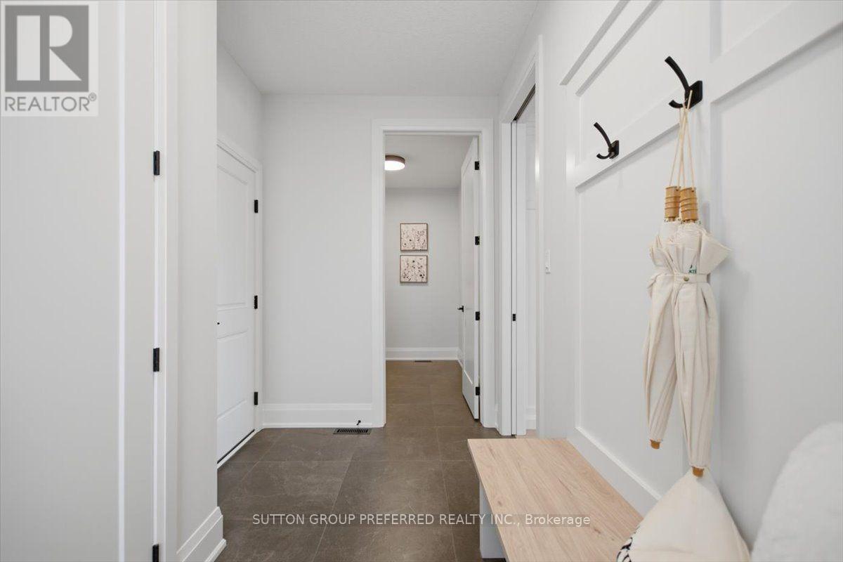 876 Eagletrace Drive Property Photo 35