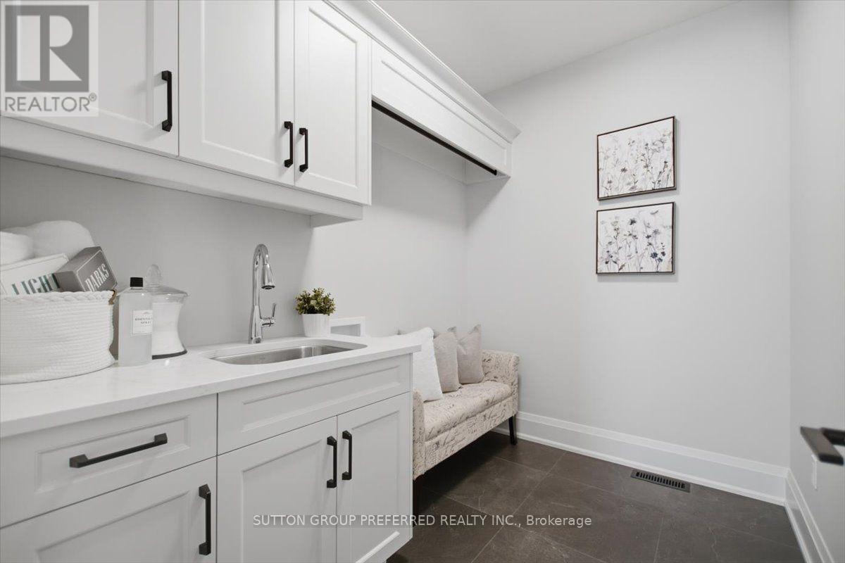 876 Eagletrace Drive Property Photo 36