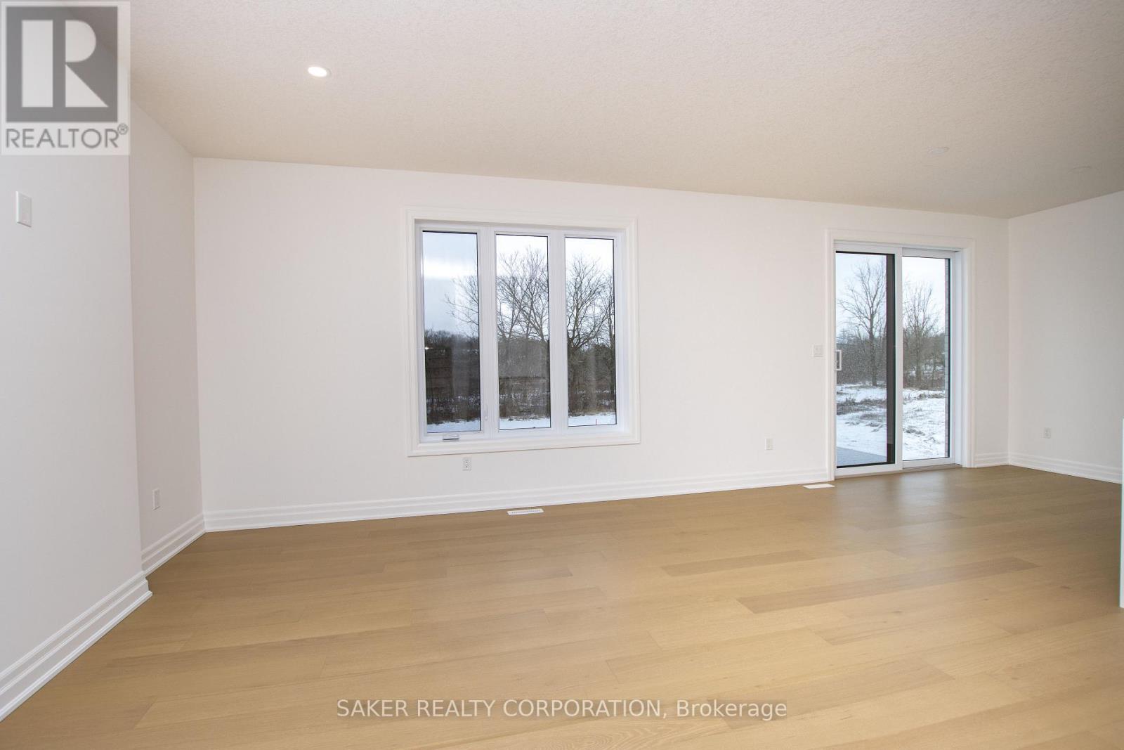 536 Regent Street Property Photo 9