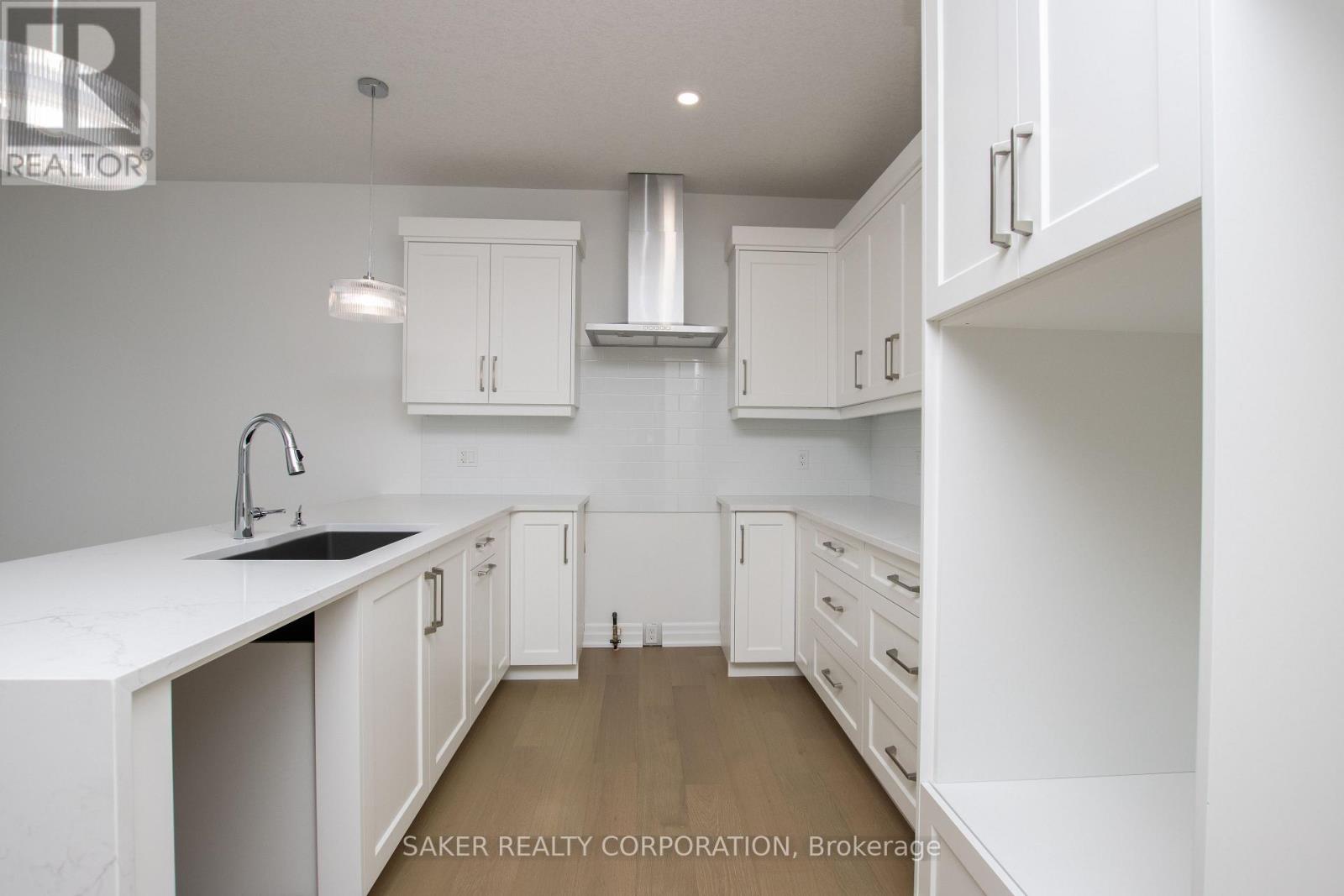 536 Regent Street Property Photo 10