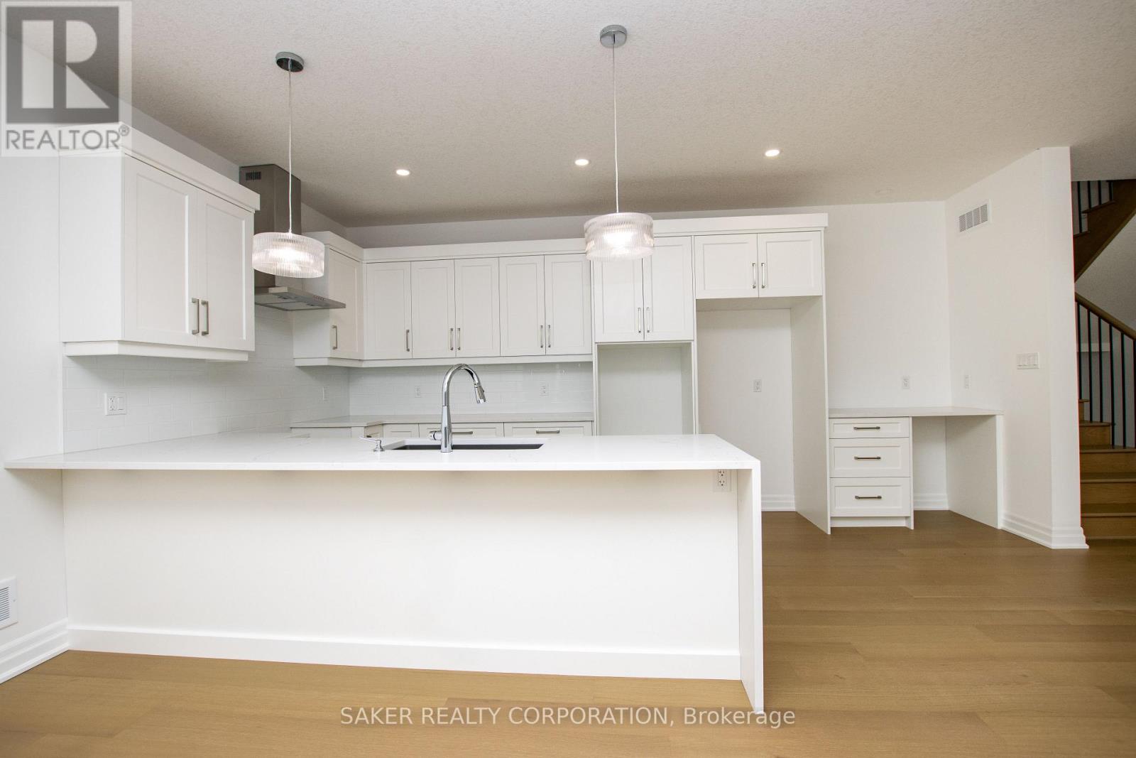 536 Regent Street Property Photo 11