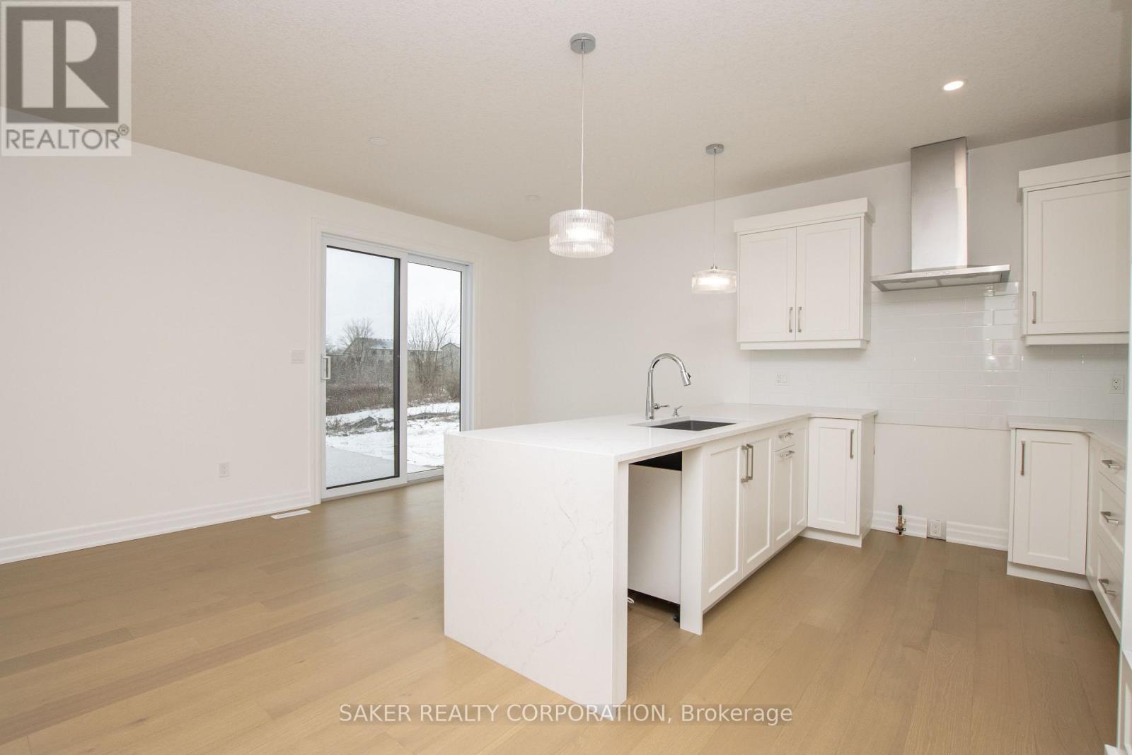 536 Regent Street Property Photo 14