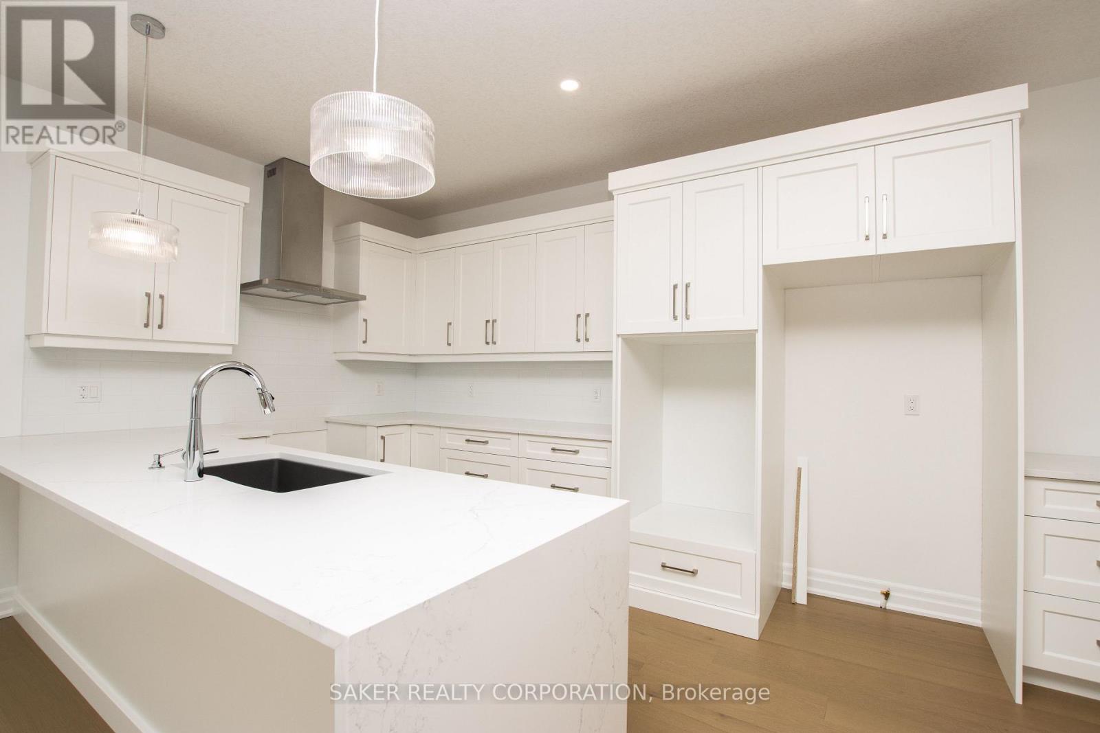 536 Regent Street Property Photo 16