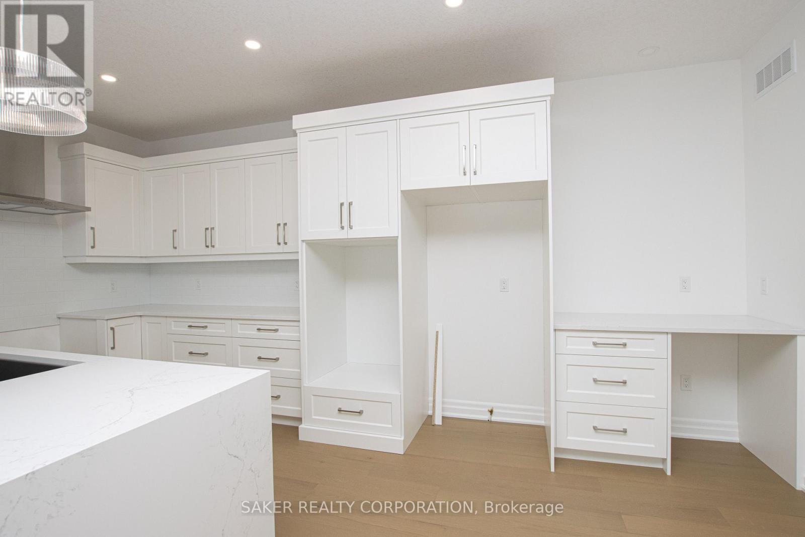 536 Regent Street Property Photo 20