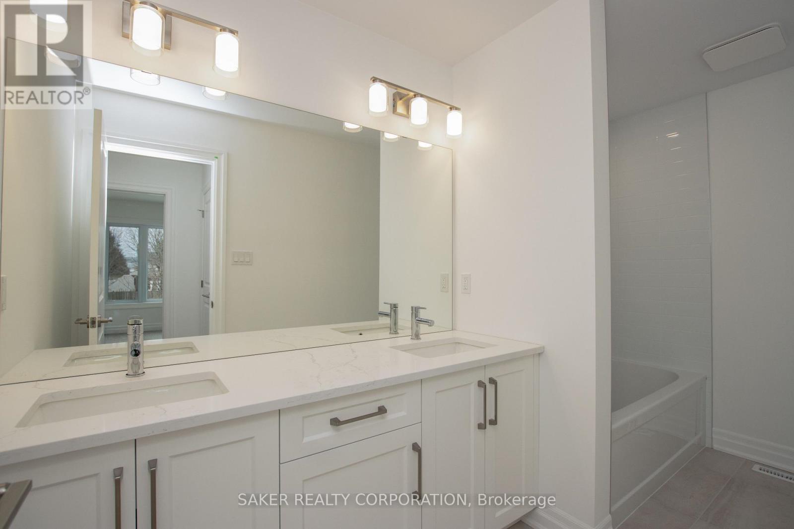 536 Regent Street Property Photo 25