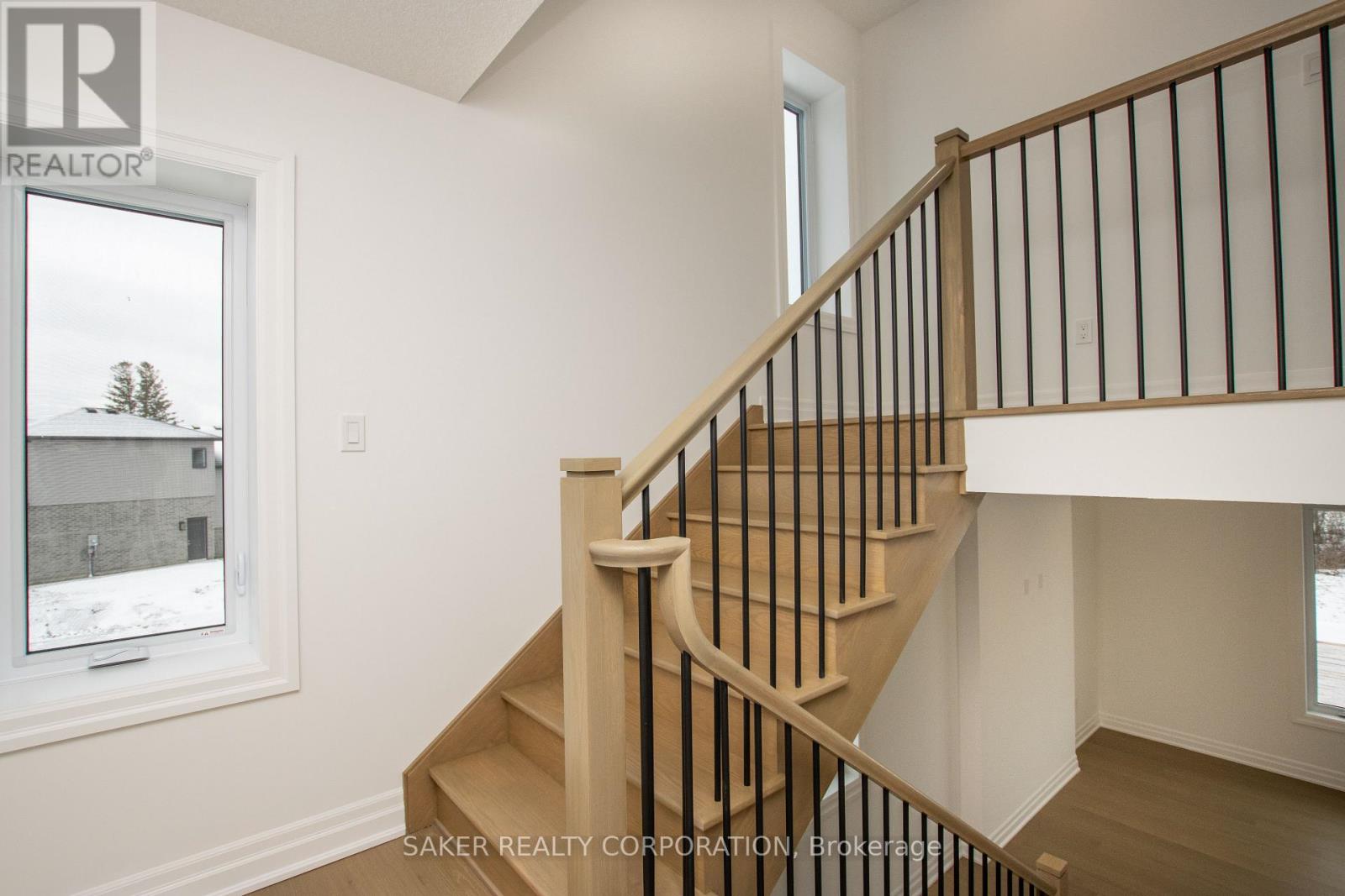536 Regent Street Property Photo 32