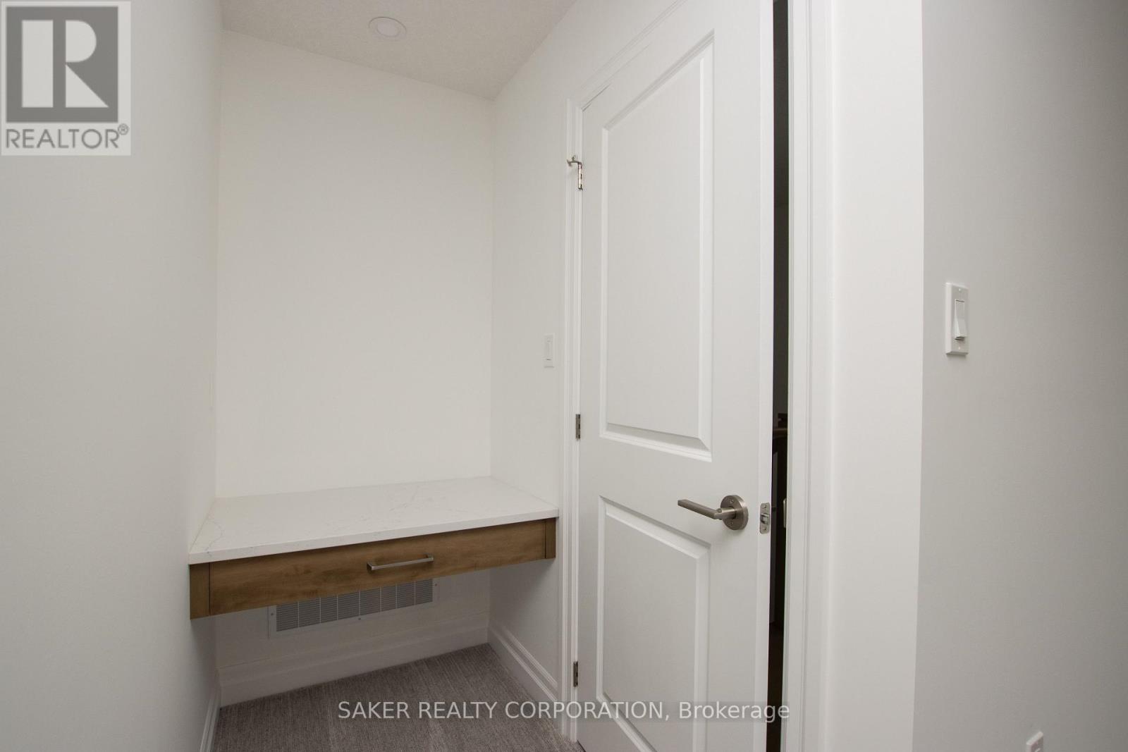 536 Regent Street Property Photo 34