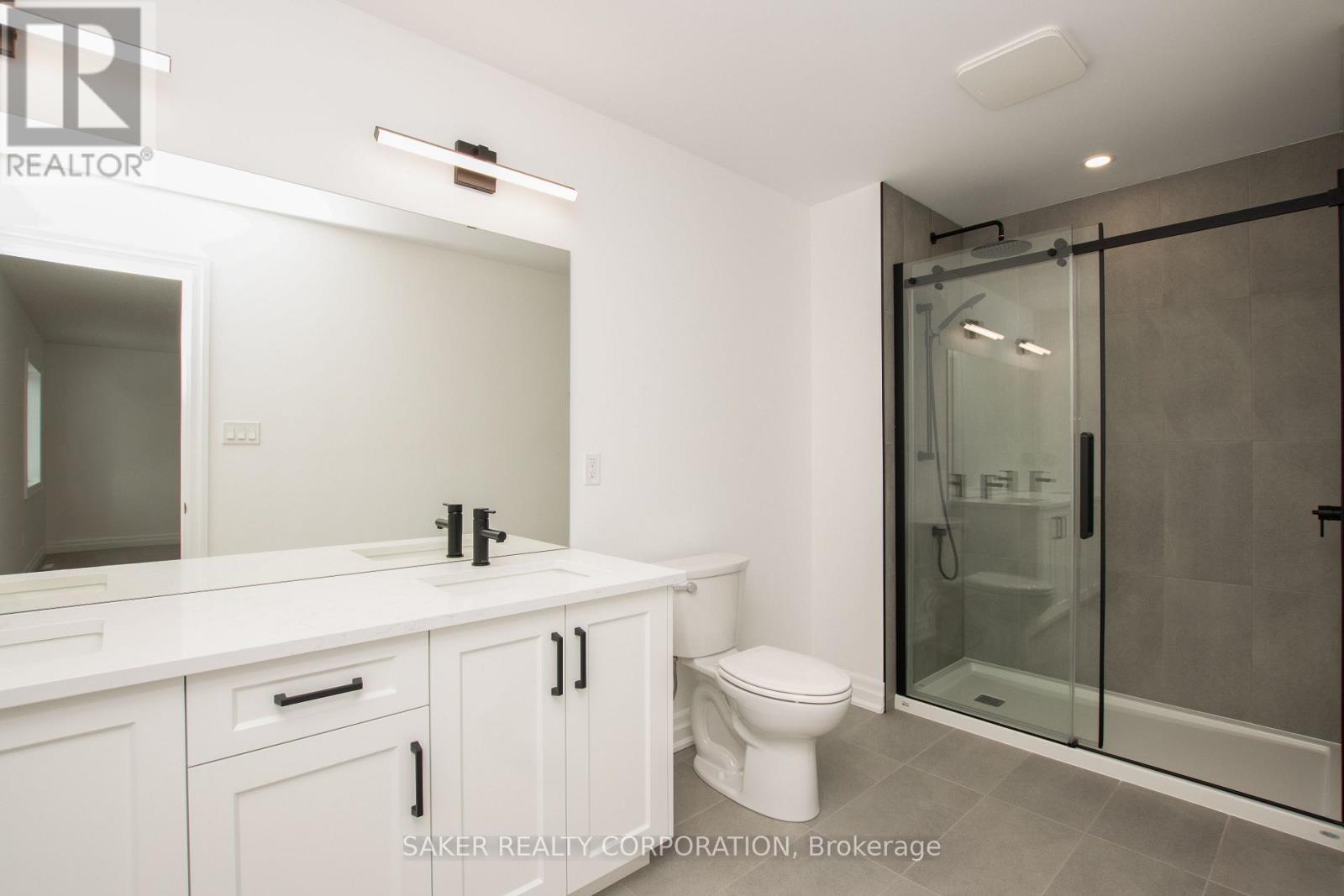 536 Regent Street Property Photo 38