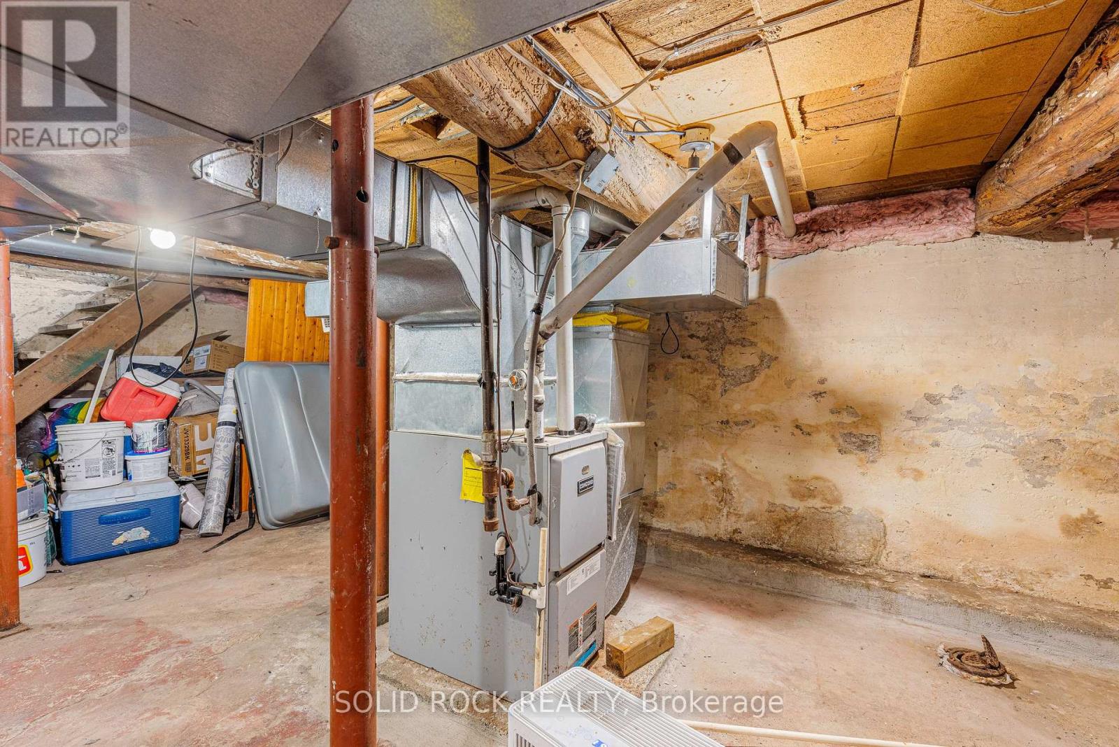 3022 John Street Property Photo 37