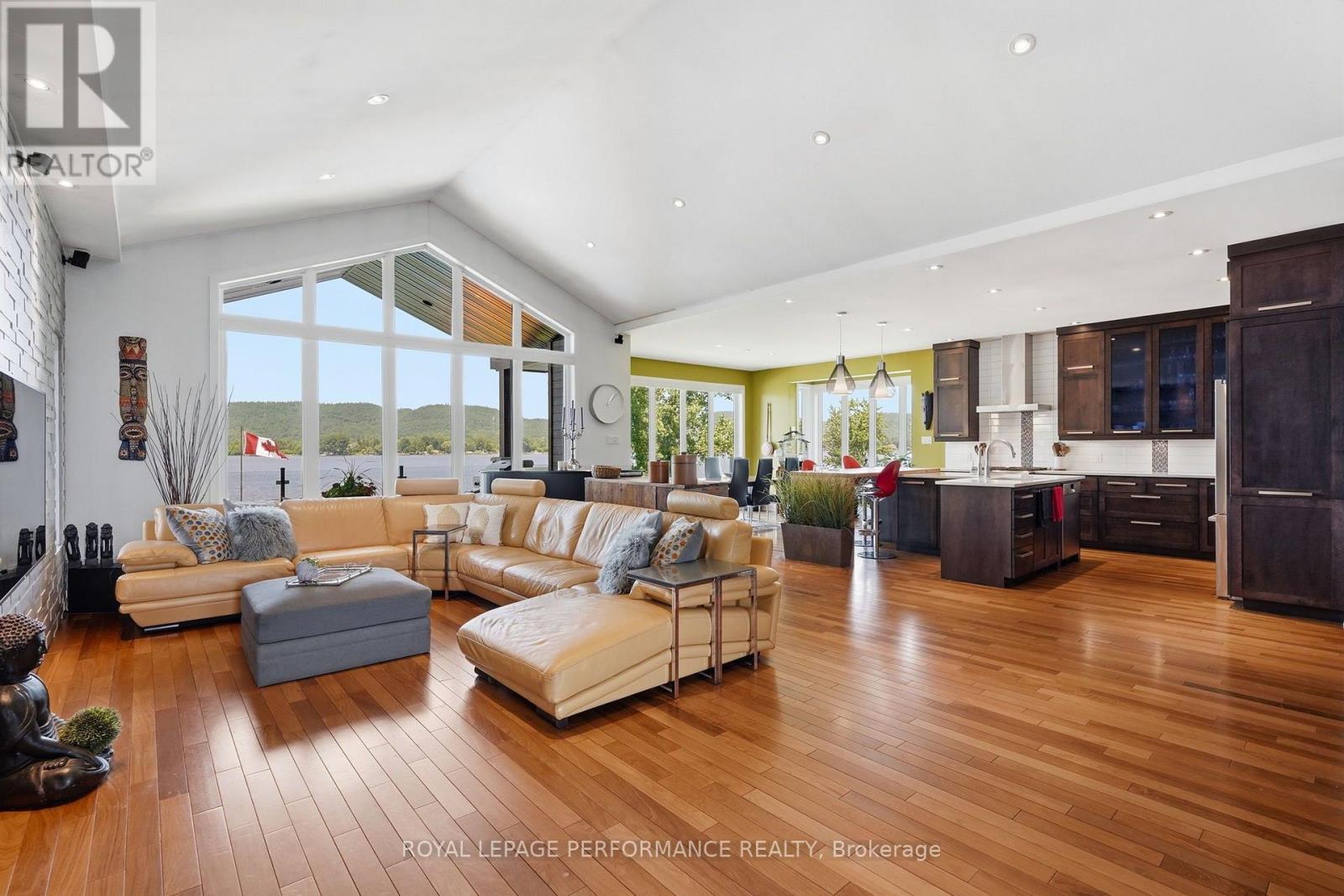 263 Du Domaine Road Property Photo 4