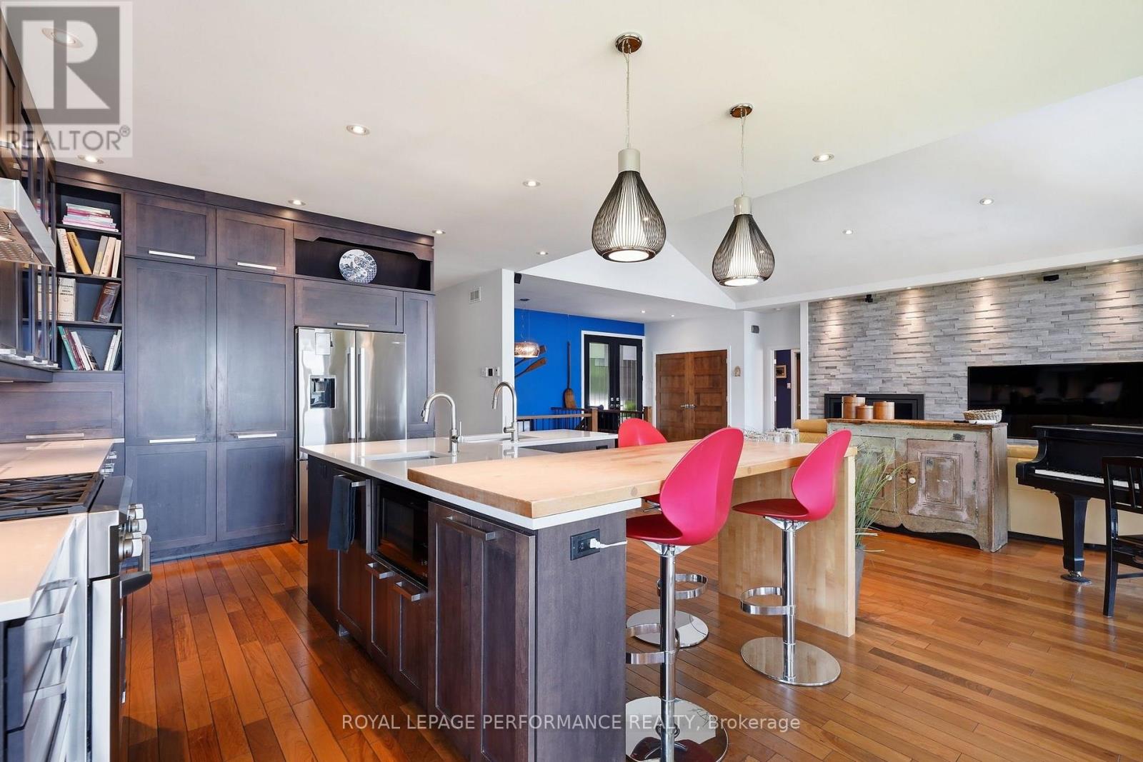 263 Du Domaine Road Property Photo 9