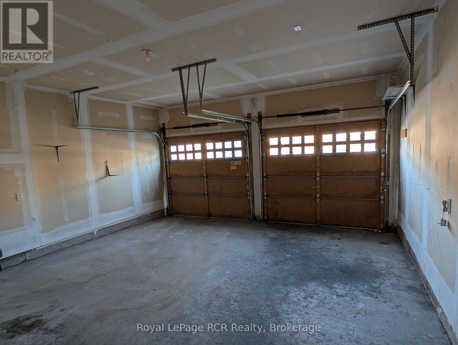 125 Morden Drive Property Photo 24
