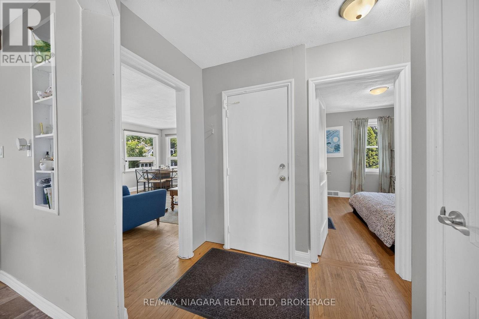30 Shotwell Street Property Photo 8
