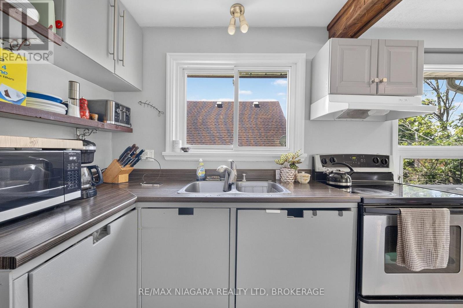 30 Shotwell Street Property Photo 14