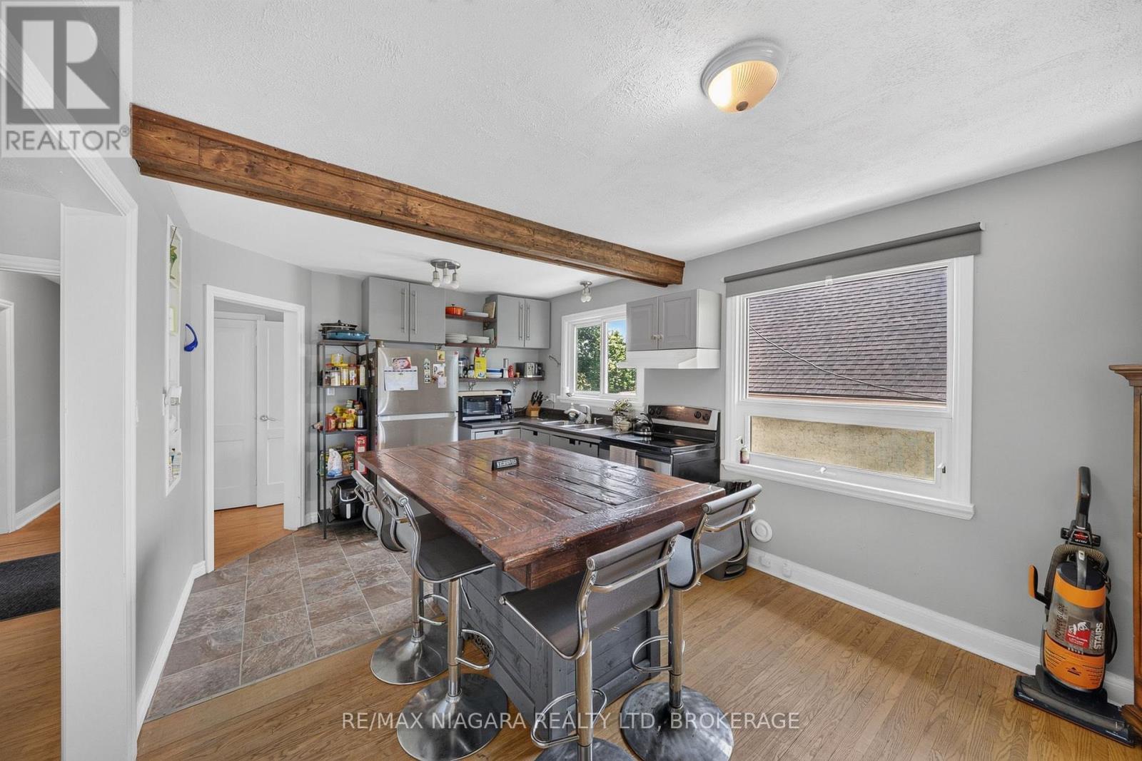 30 Shotwell Street Property Photo 16