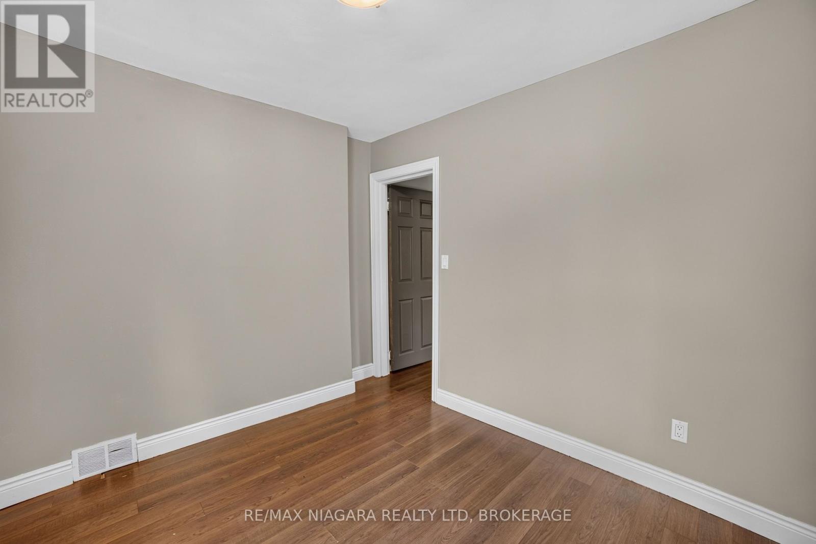 30 Shotwell Street Property Photo 44