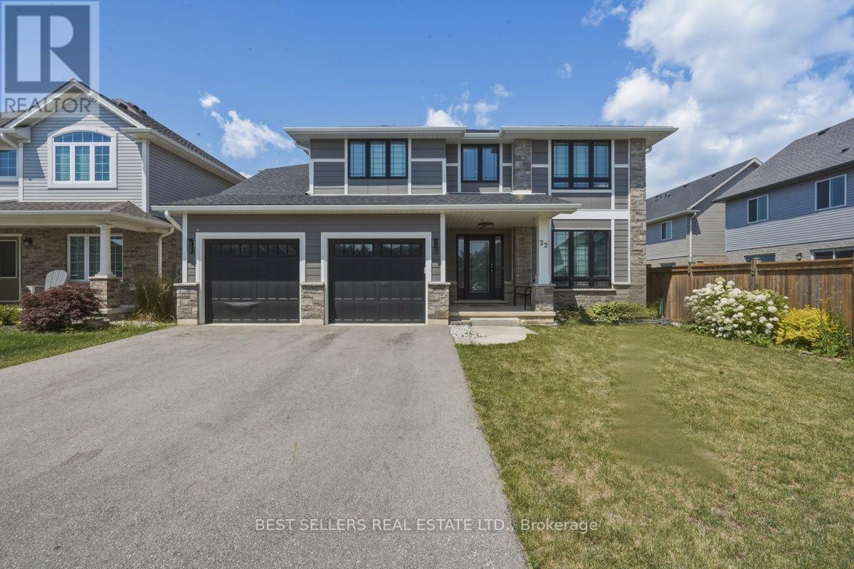 22 Weir Crescent Property Photo 2