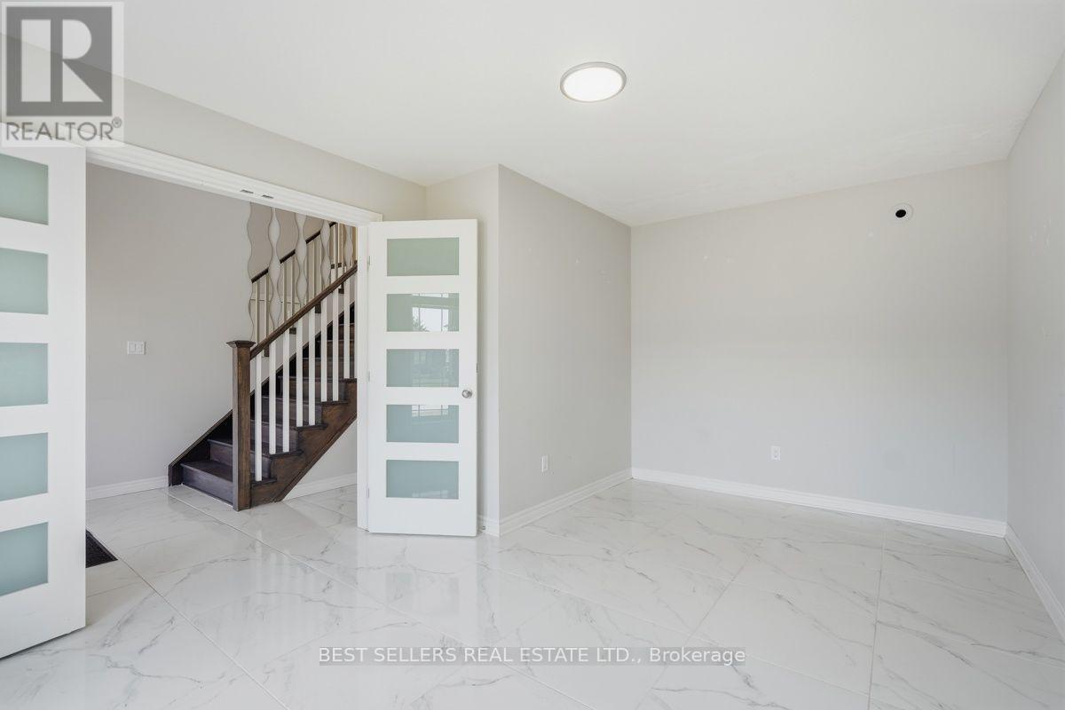 22 Weir Crescent Property Photo 22