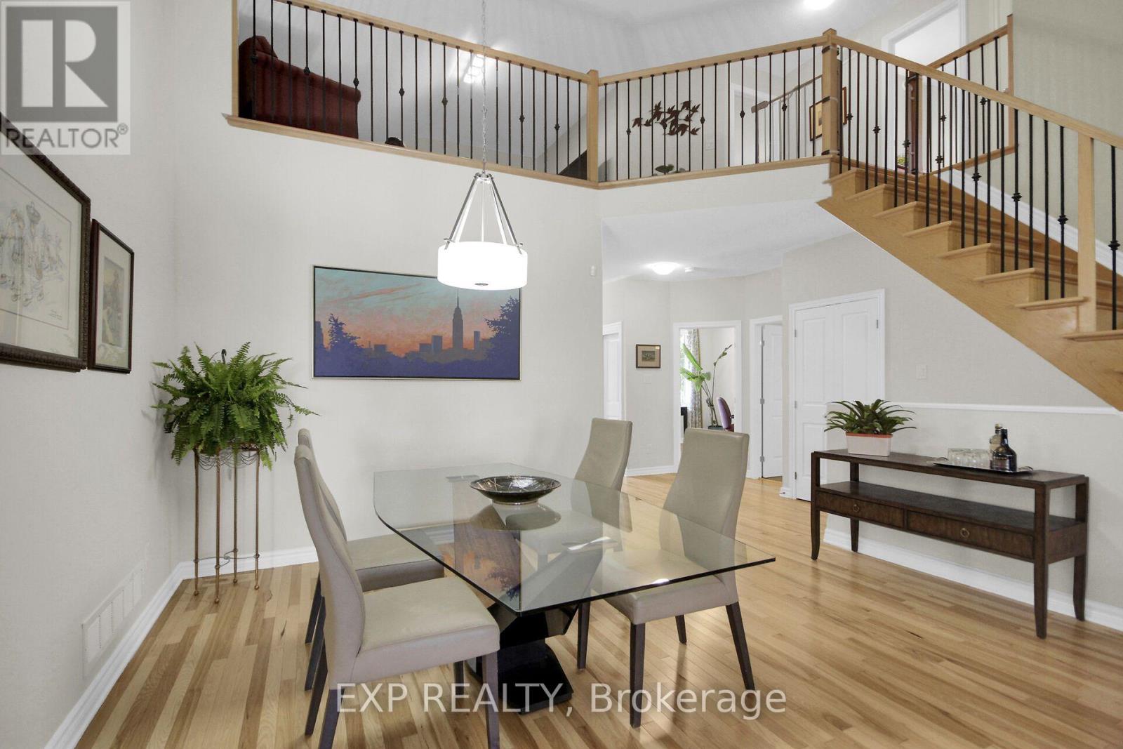 417 Charing Cross Way Property Photo 13