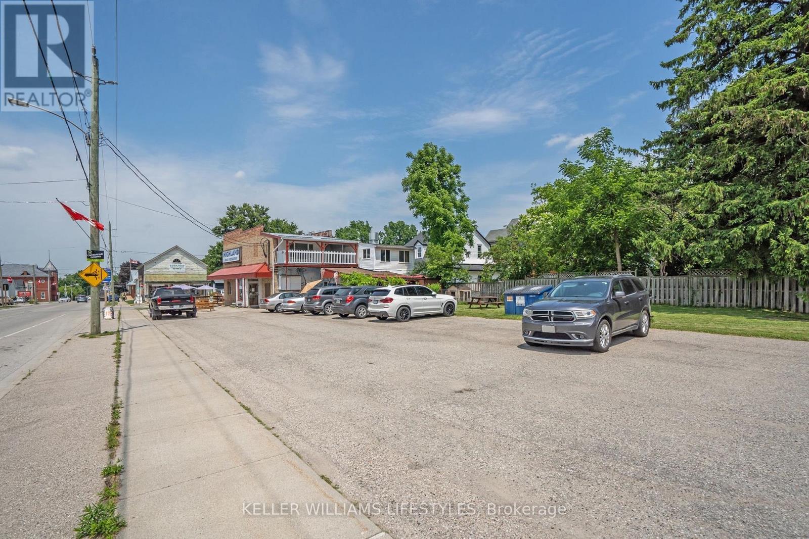103 Commissioner Street Property Photo 4
