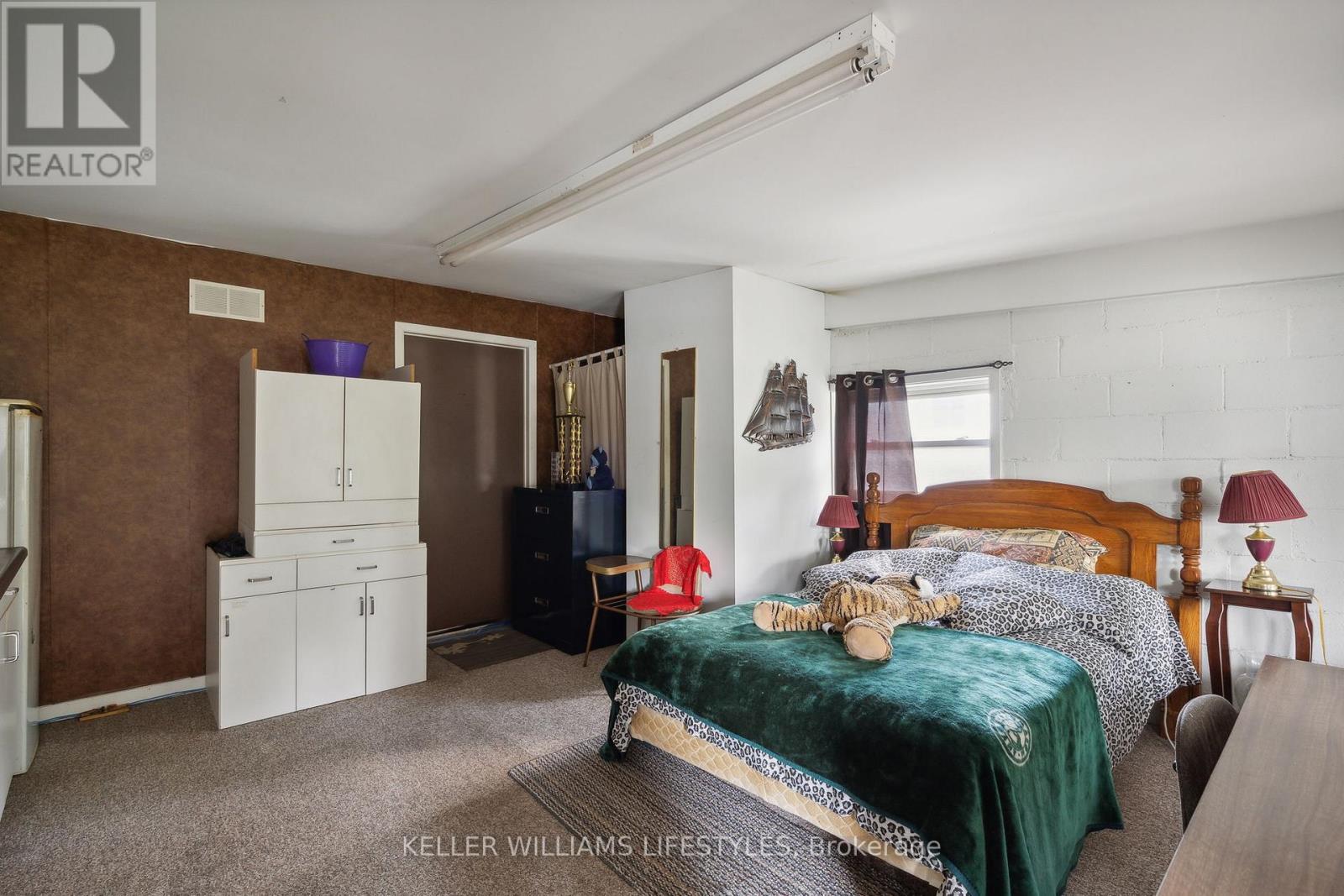 103 Commissioner Street Property Photo 13