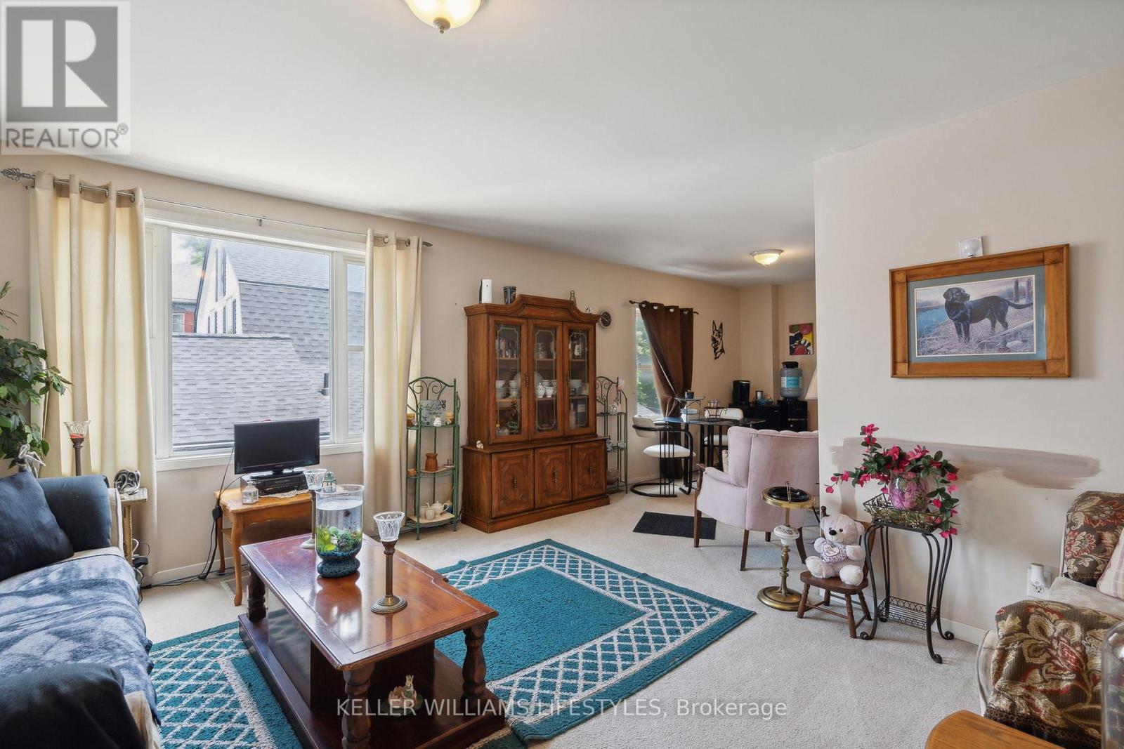 103 Commissioner Street Property Photo 15