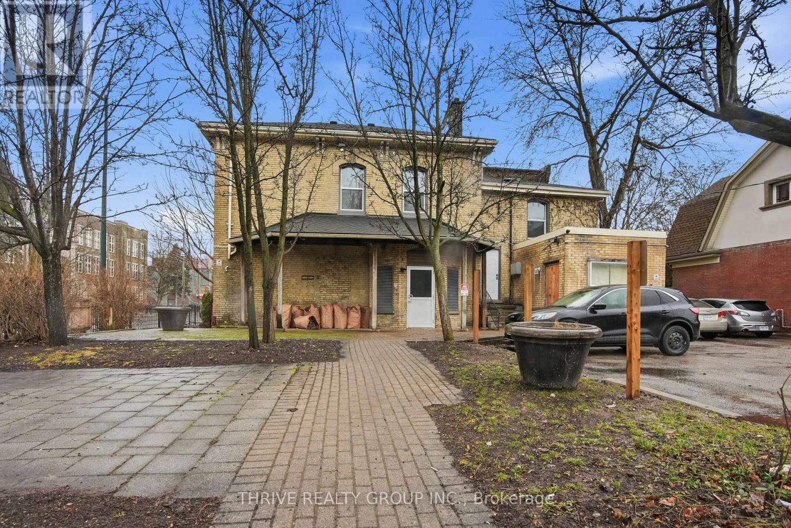532-538 Dundas Street Property Photo 11