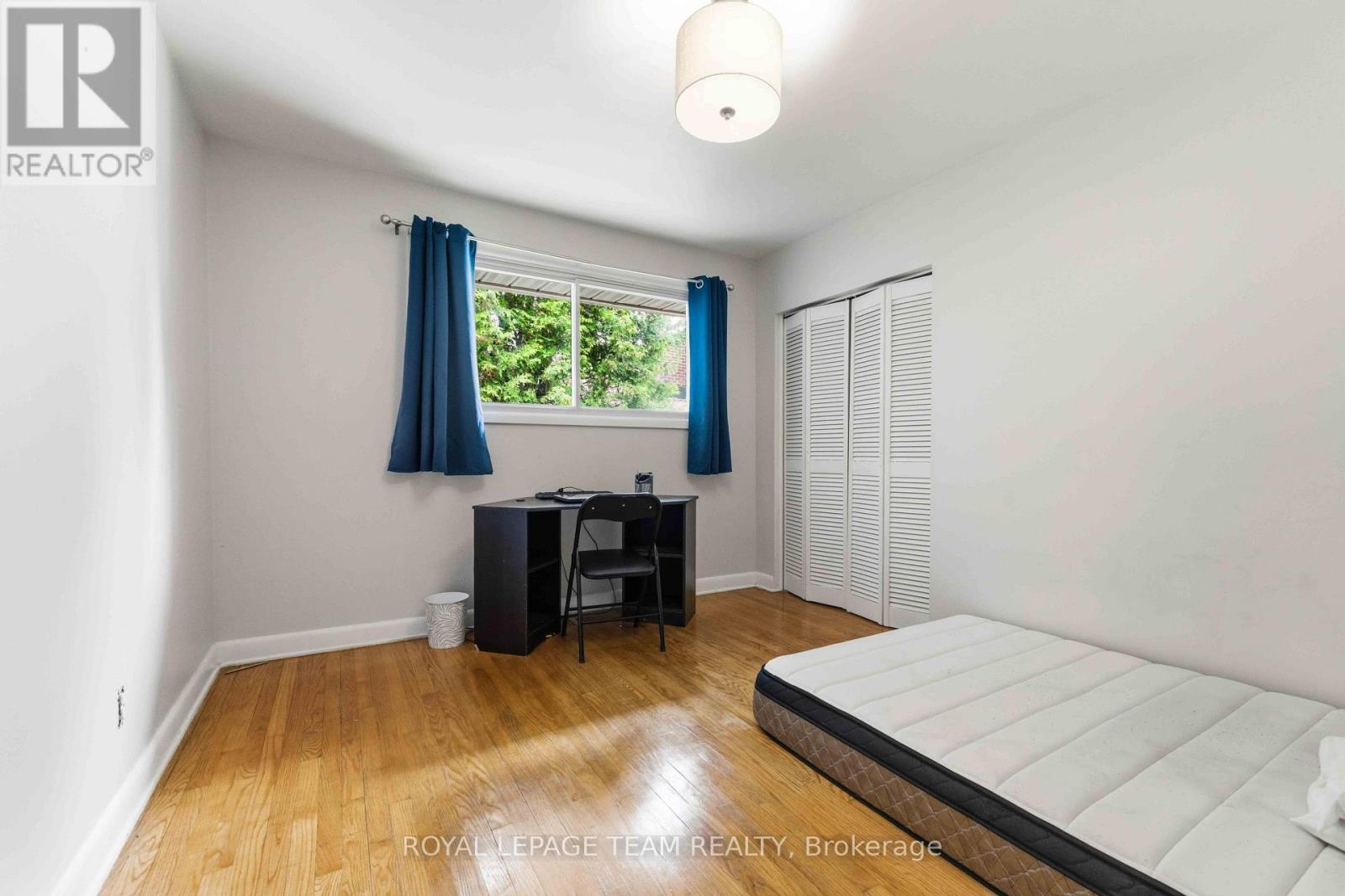 1155 Agincourt Road Property Photo 23