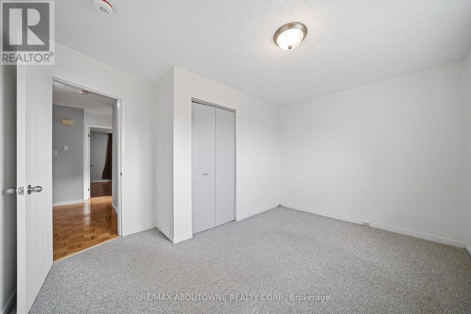 Upper - 146 Bankside Drive N Property Photo 14