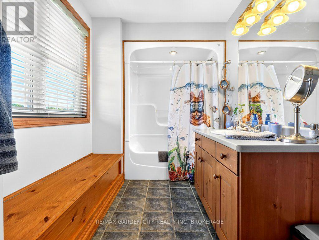 3297 Tallman Drive Property Photo 40
