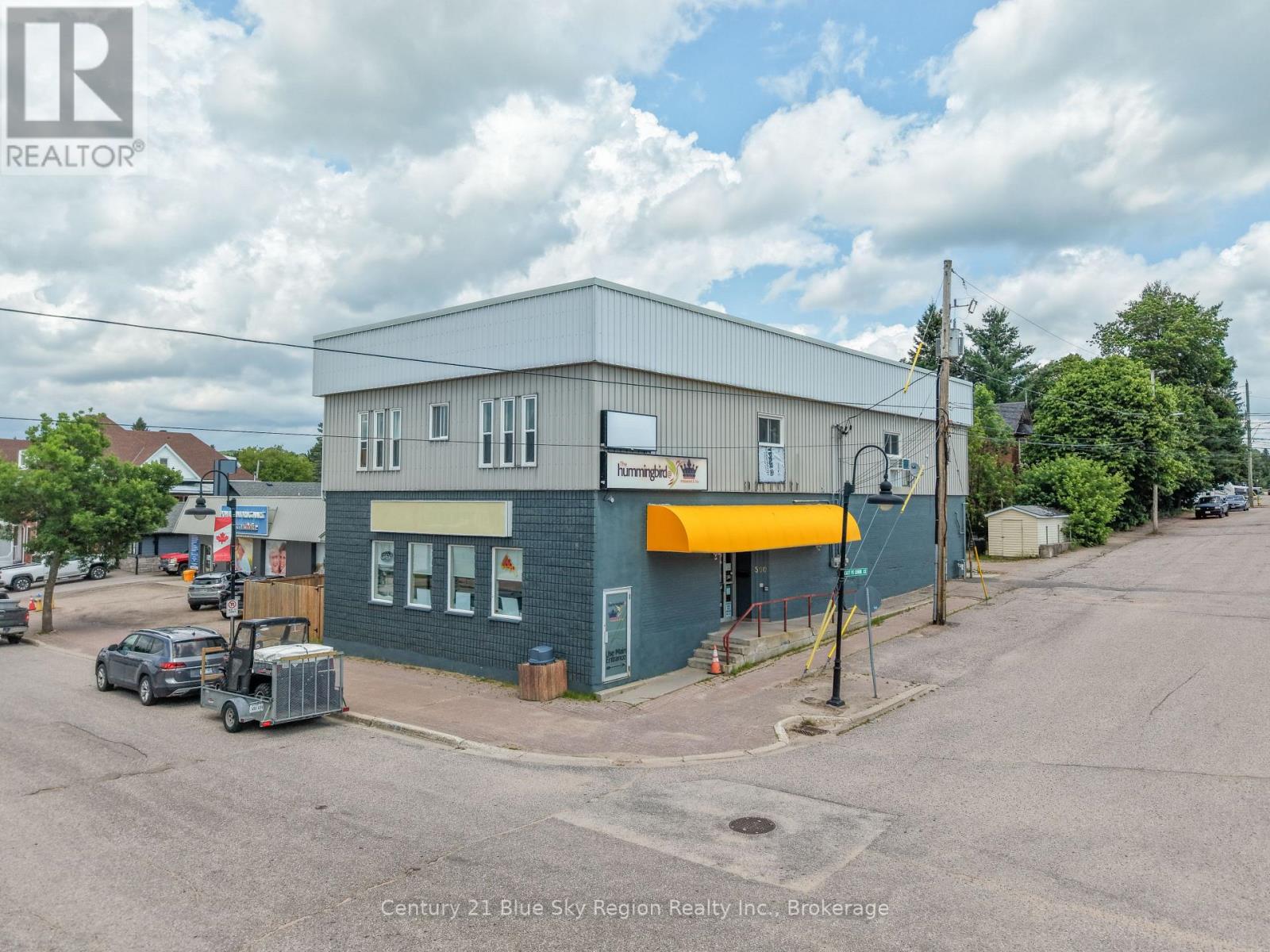500 Main Street Property Photo 1