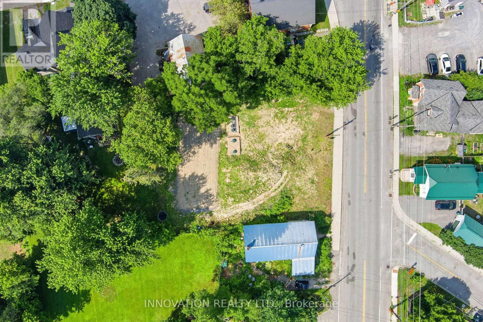 2322 Roger Stevens Drive Property Photo 19