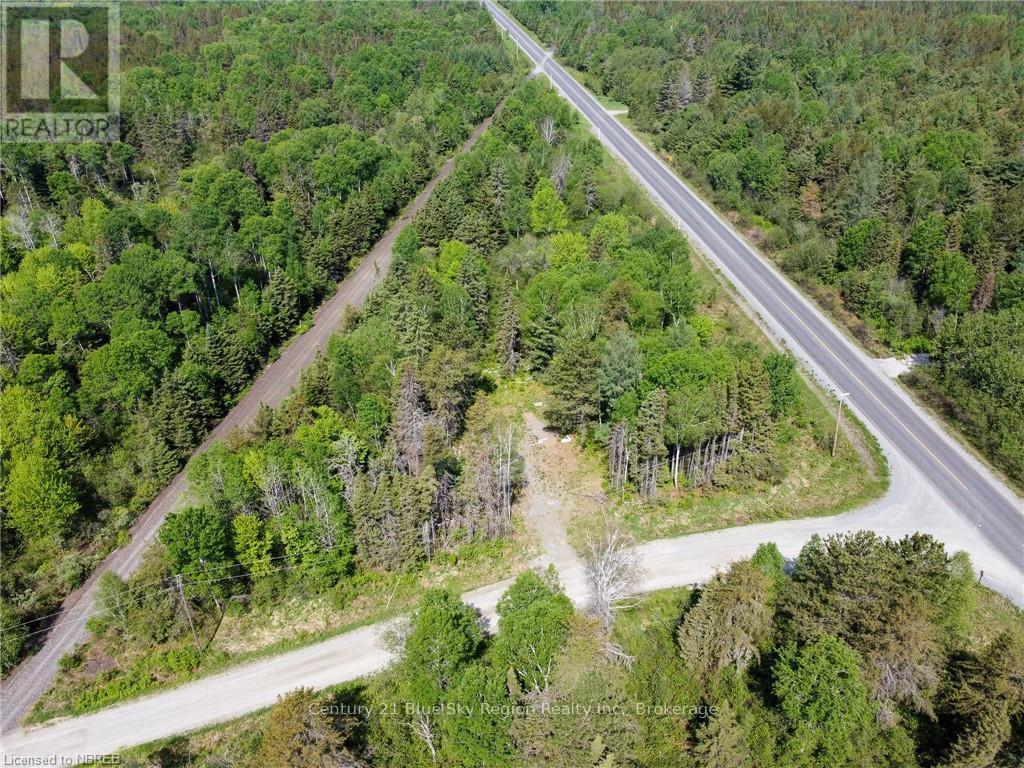 5 Bourbonnais Road Property Photo 2