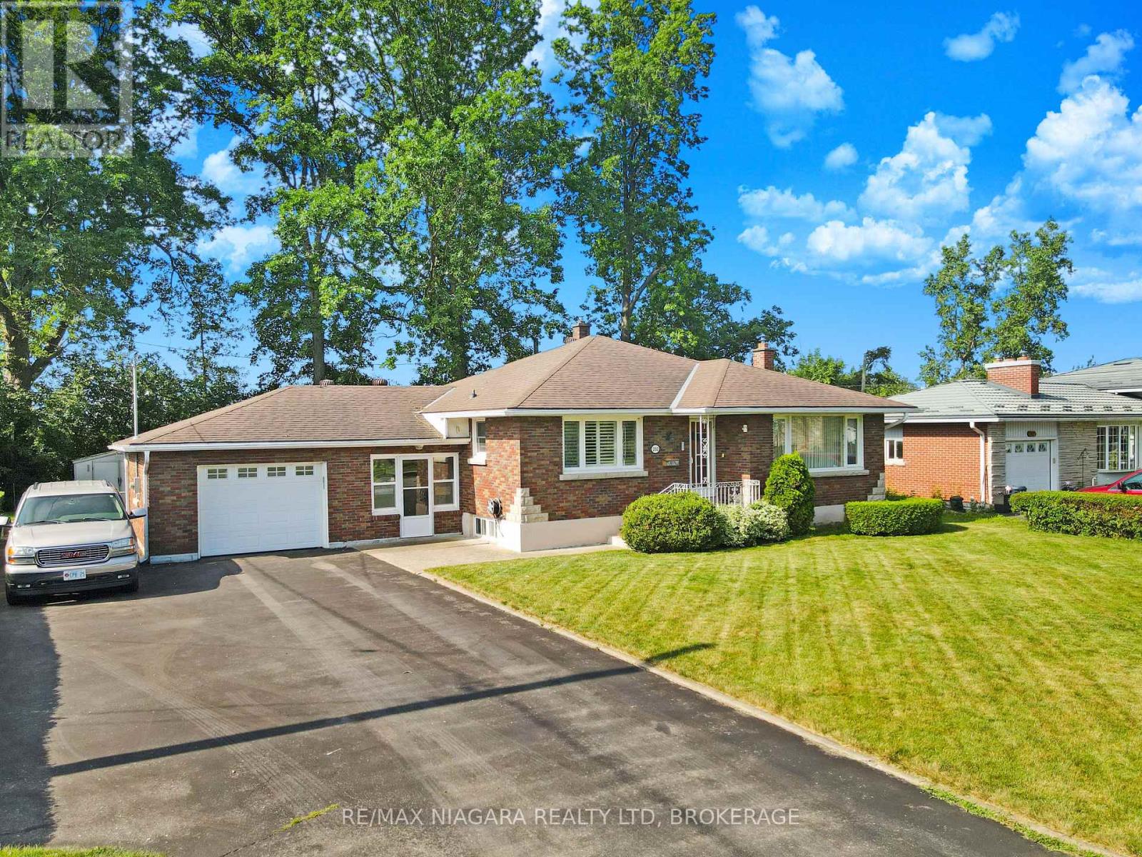 232 WALDEN BOULEVARD
