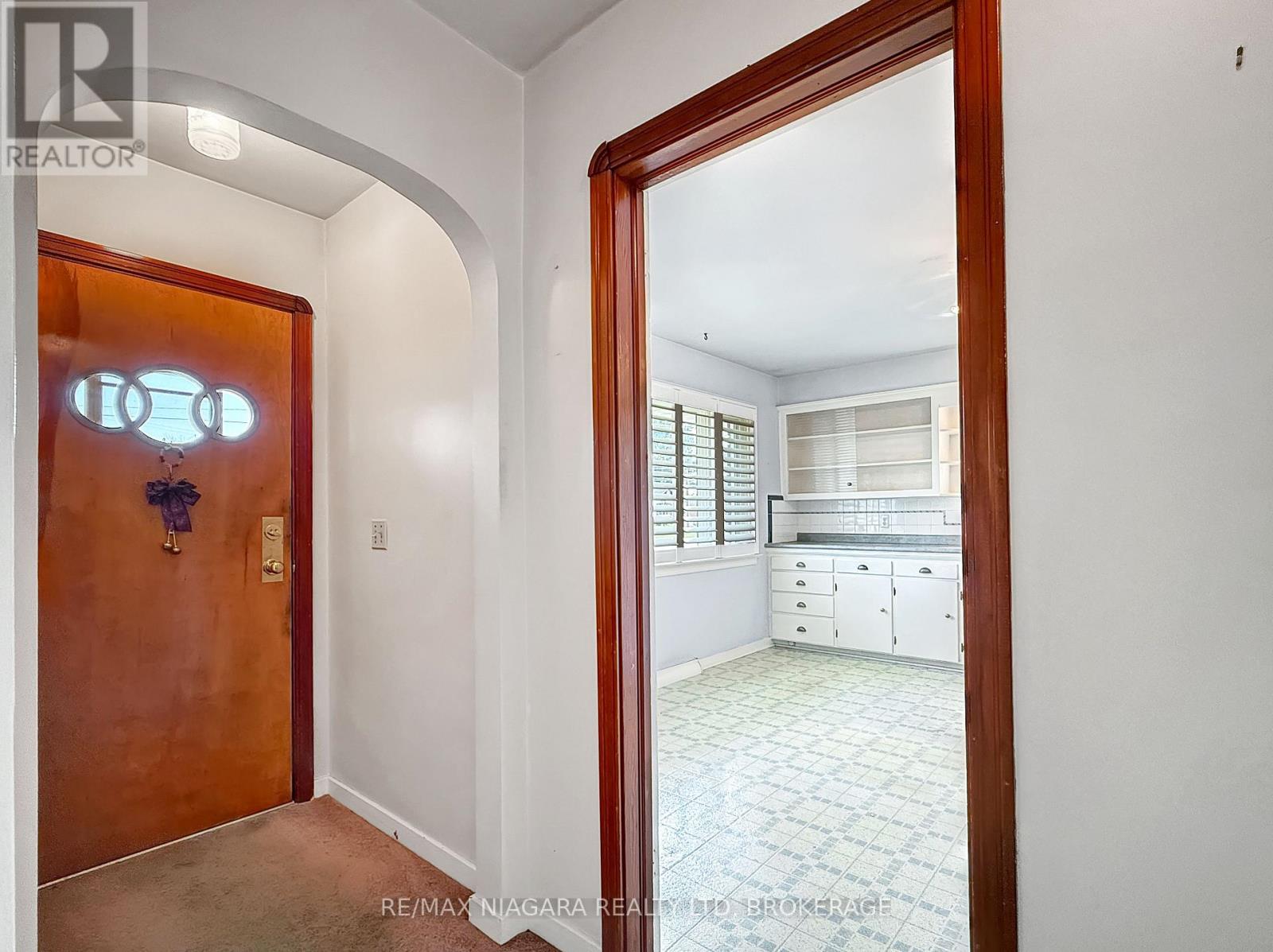 232 Walden Boulevard Property Photo 7