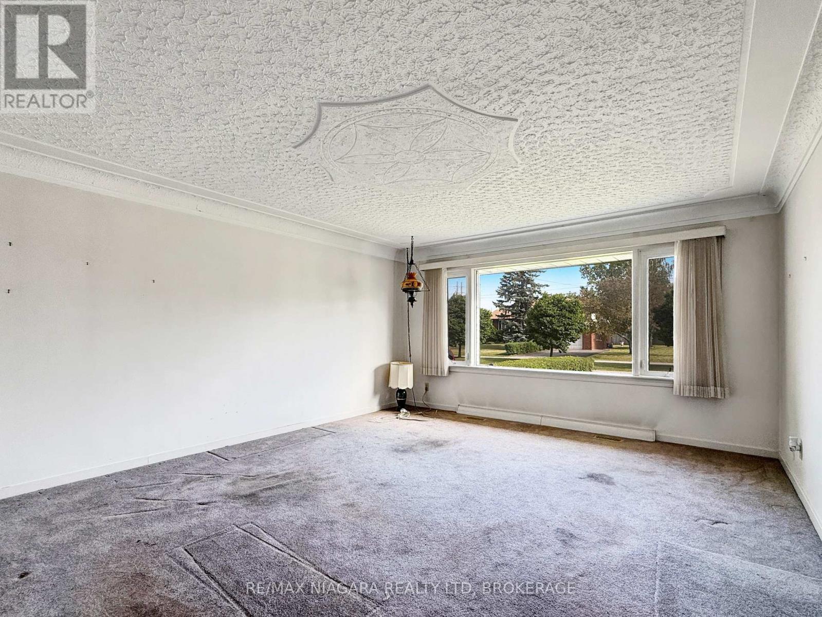 232 Walden Boulevard Property Photo 18